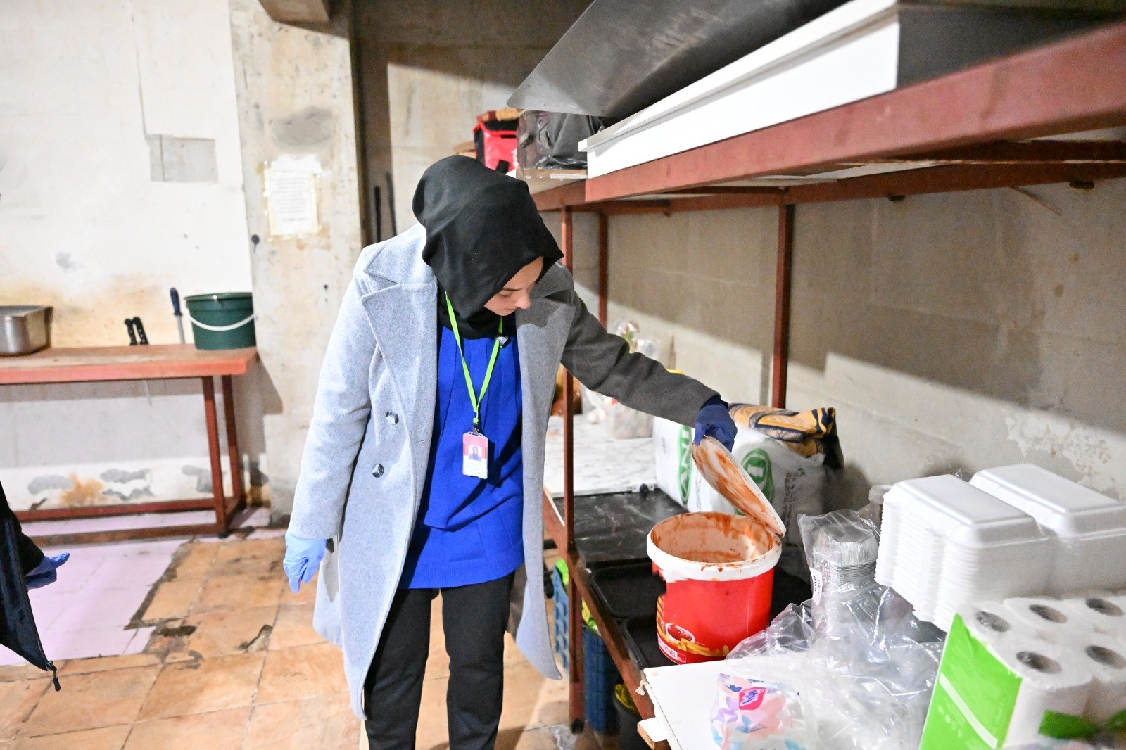 Millete Bunları Satıyorlardı! Mide Bulandıran Görüntüler (8)