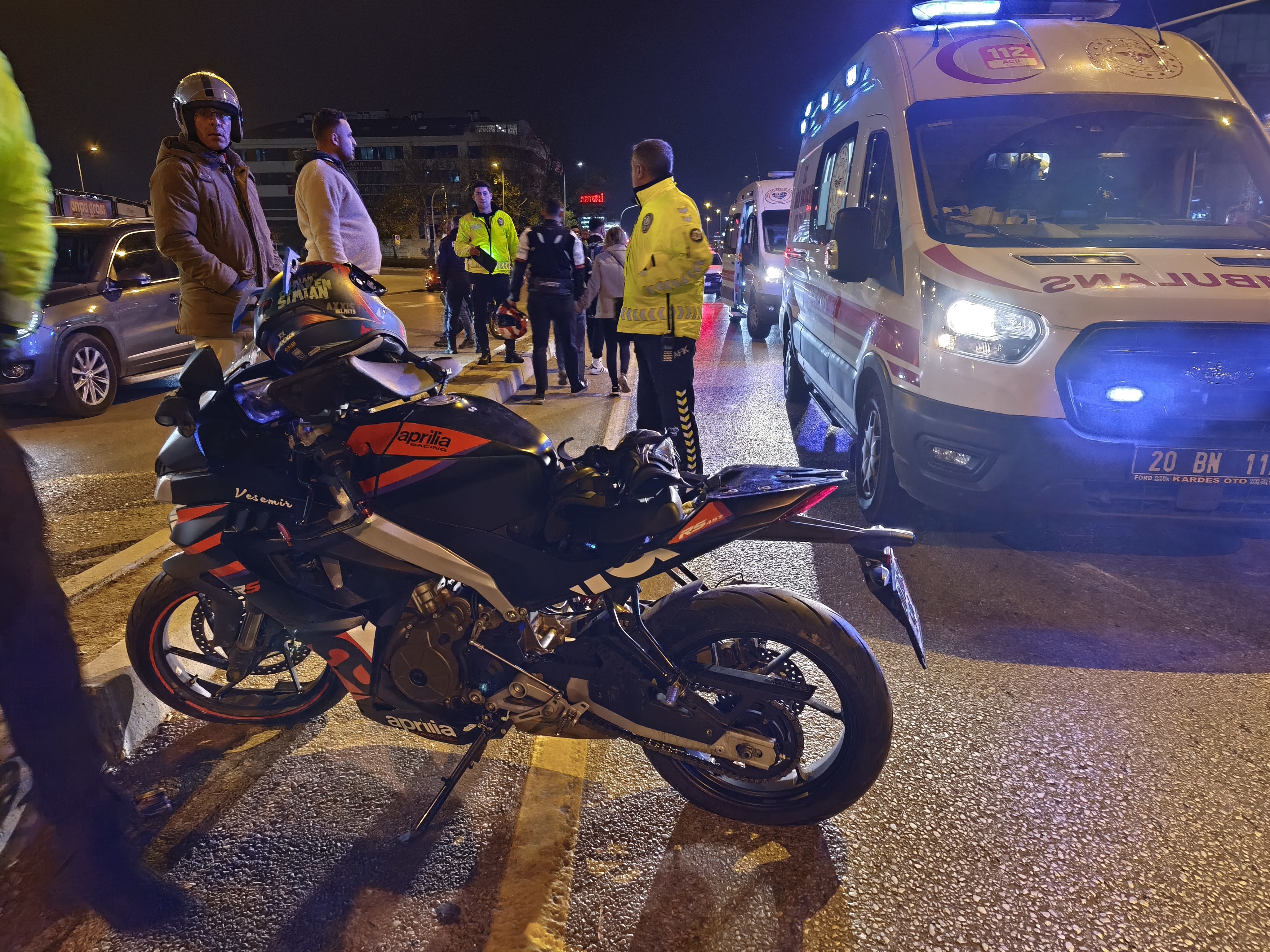 Ortalık Fena Karıştı, Ekipler Bölgede (8)