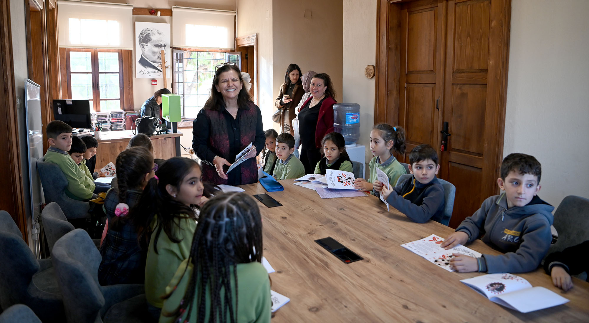 Seyakmer Ki̇tap Atölyesi̇ (2)