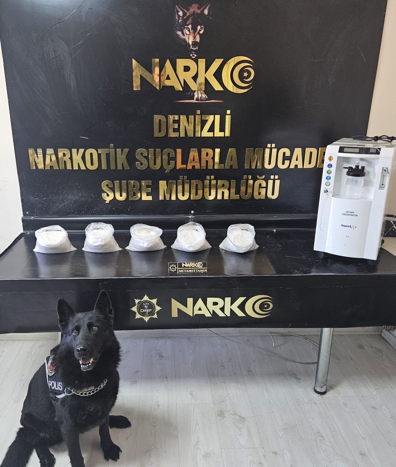 Solunum Cihazının Içerisine Saklamışlar (2)