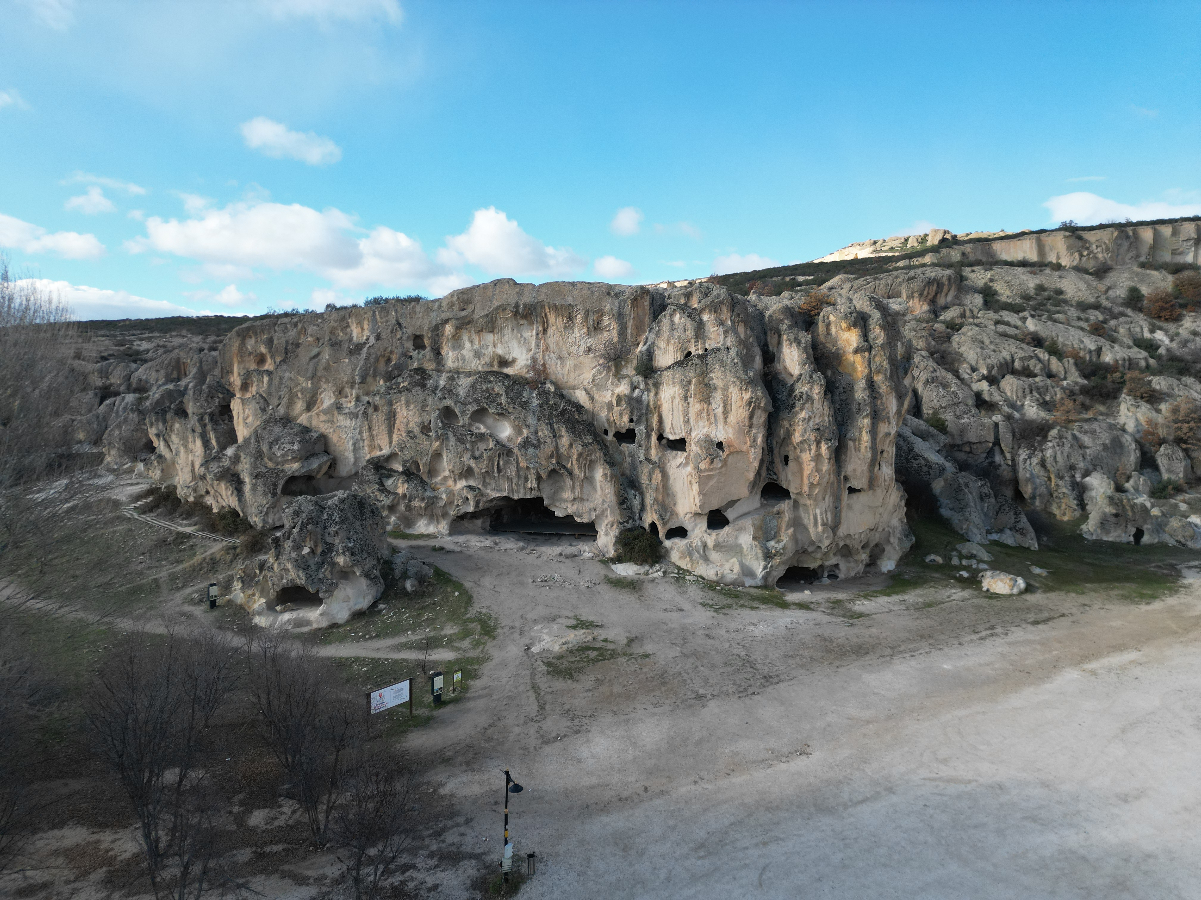 Tarihin Ilk Tuvaleti Ege’de Bulundu.. Tam 3 Bin Yıllık (3)
