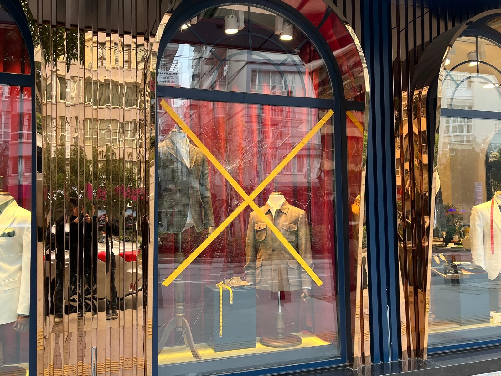 Trans Şahıs Ortalığı Karıştırdı (5)