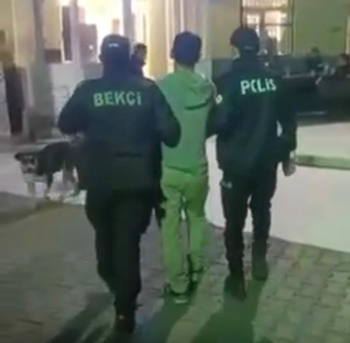 11 Yıl Hapis Cezasıyla Aranan Hükümlü Yakalandı (2)