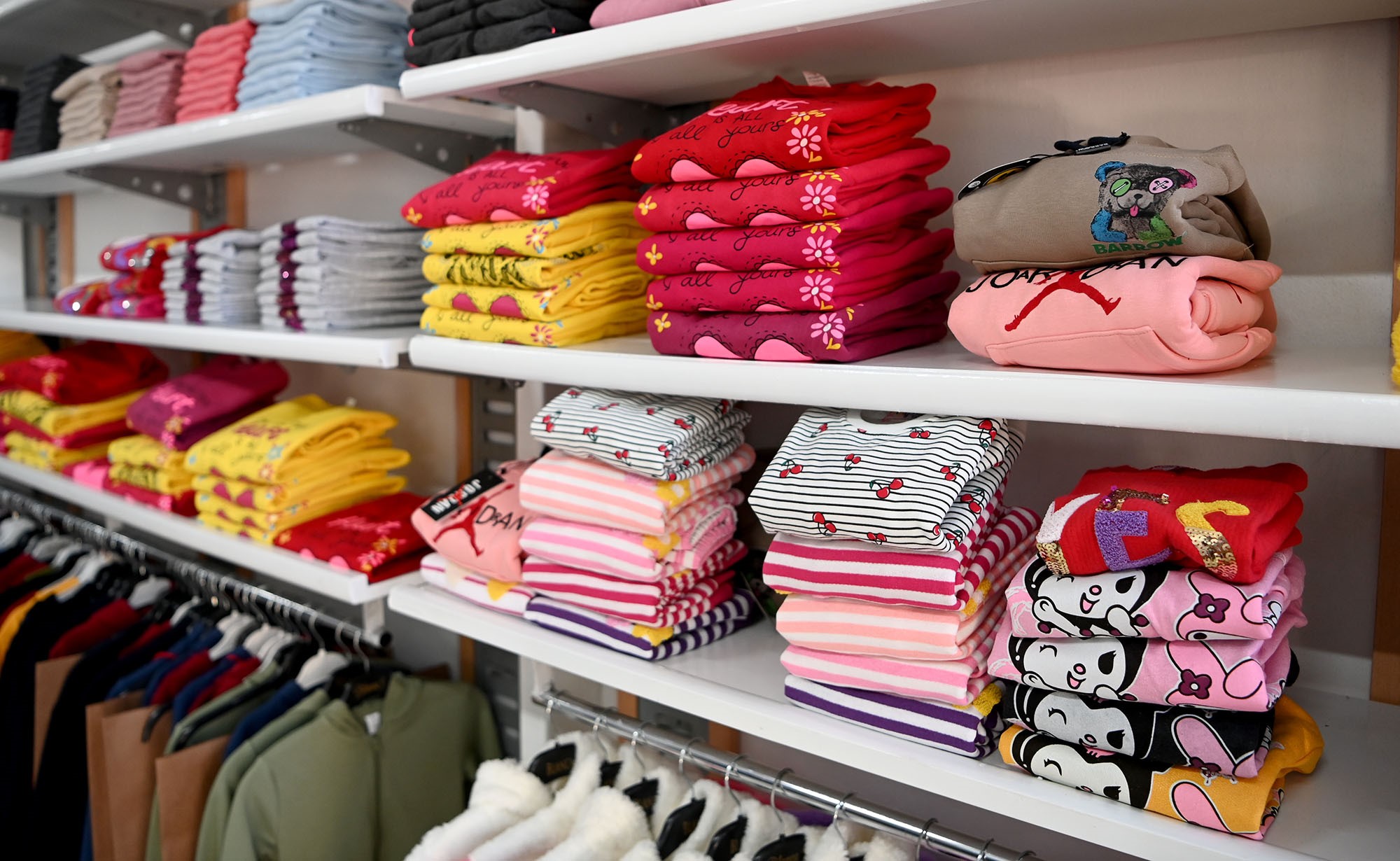 Ada Kıyafet Evi 272 Çocuğun Yüzünü Güldürdü (4)