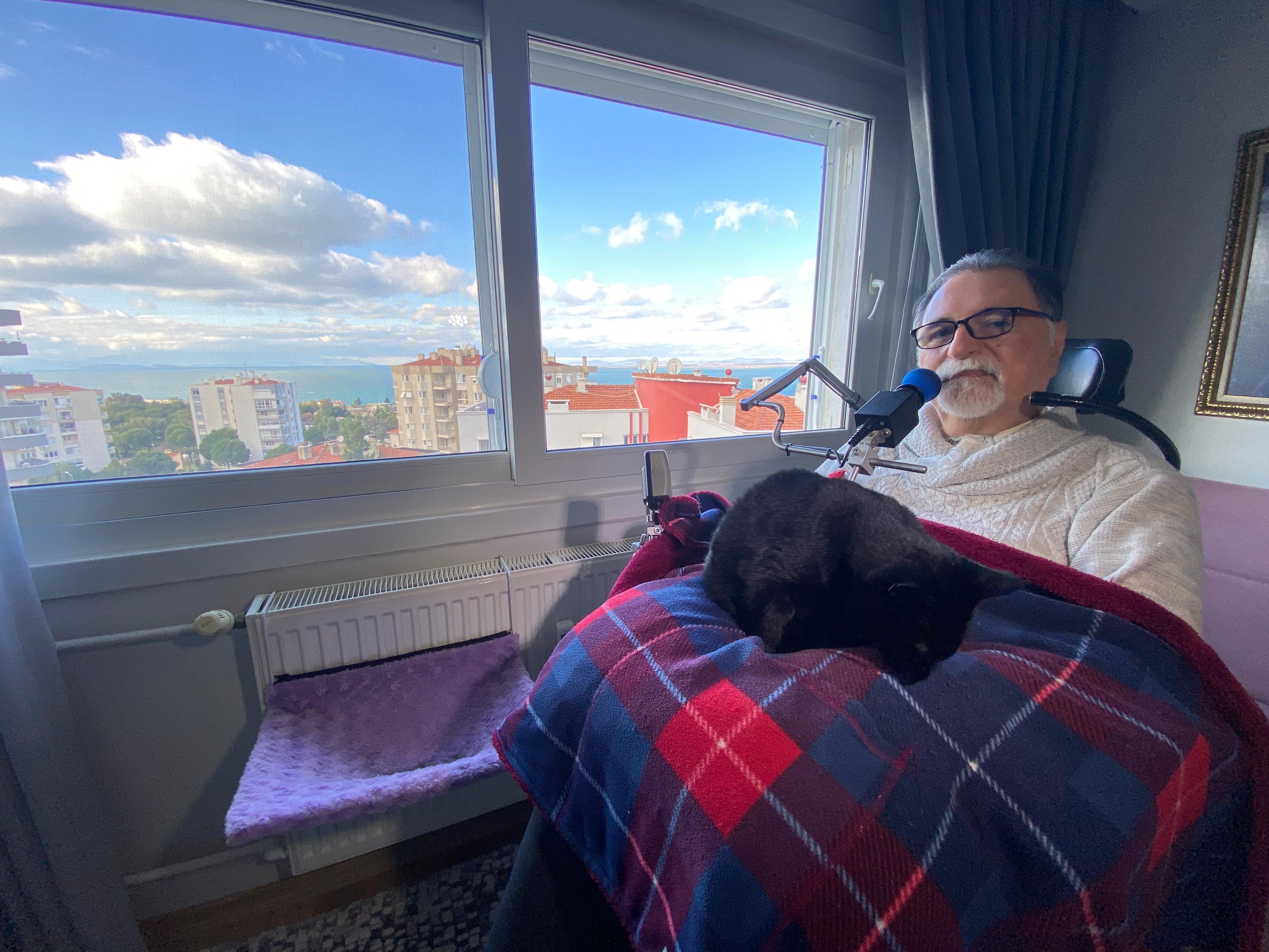 Asansör Yönetmeliği Değişti, Doktor Evine Hapsoldu (5)