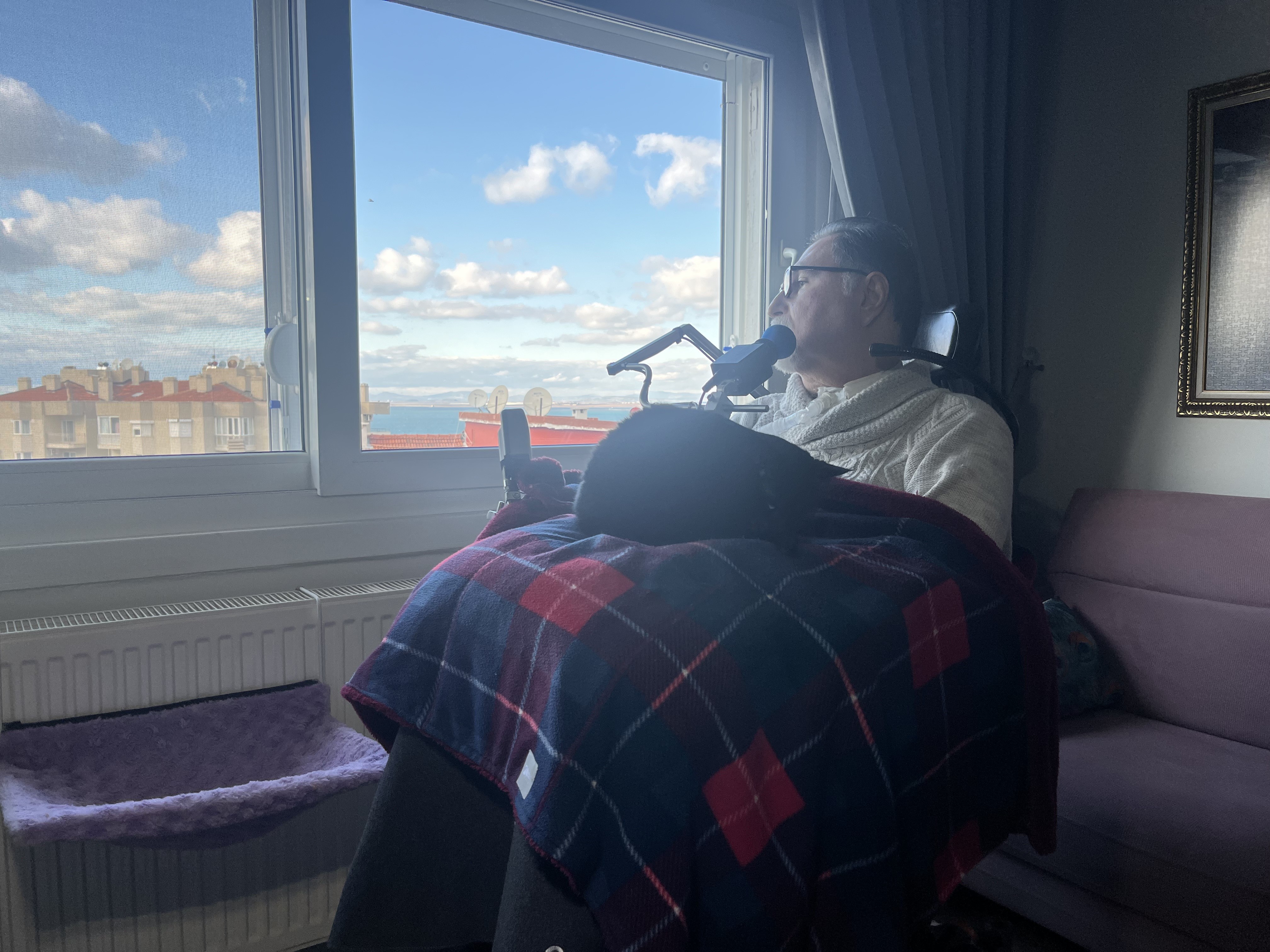 Asansör Yönetmeliği Değişti, Doktor Evine Hapsoldu (6)