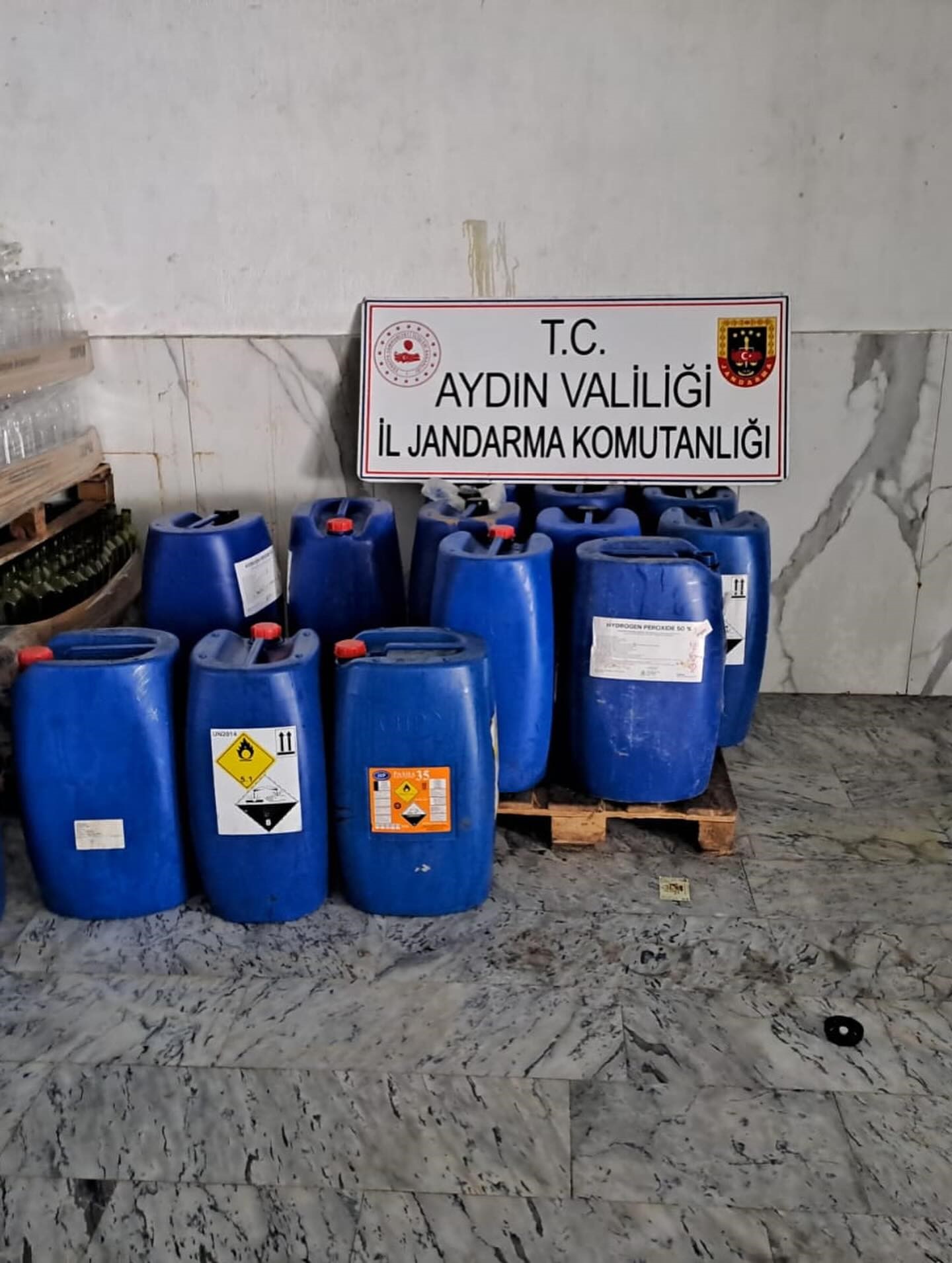 Aydın Köşk’te 3 Ton Sahte Zeytinyağı Yakalandı (4)