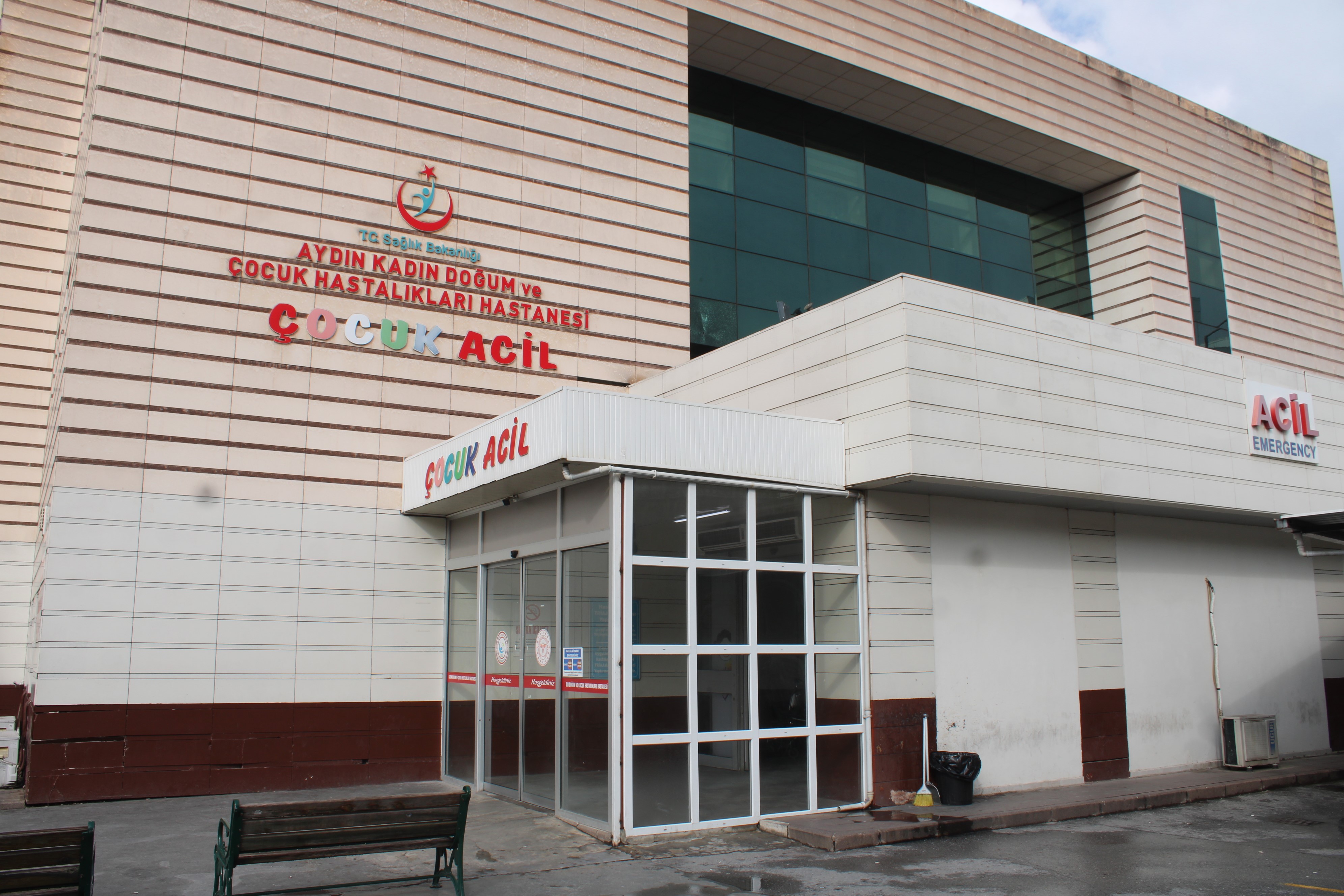 Aydın’a Yıllarca Hizmet Veren Bina Şimdi Sessizliğe Büründü (10)