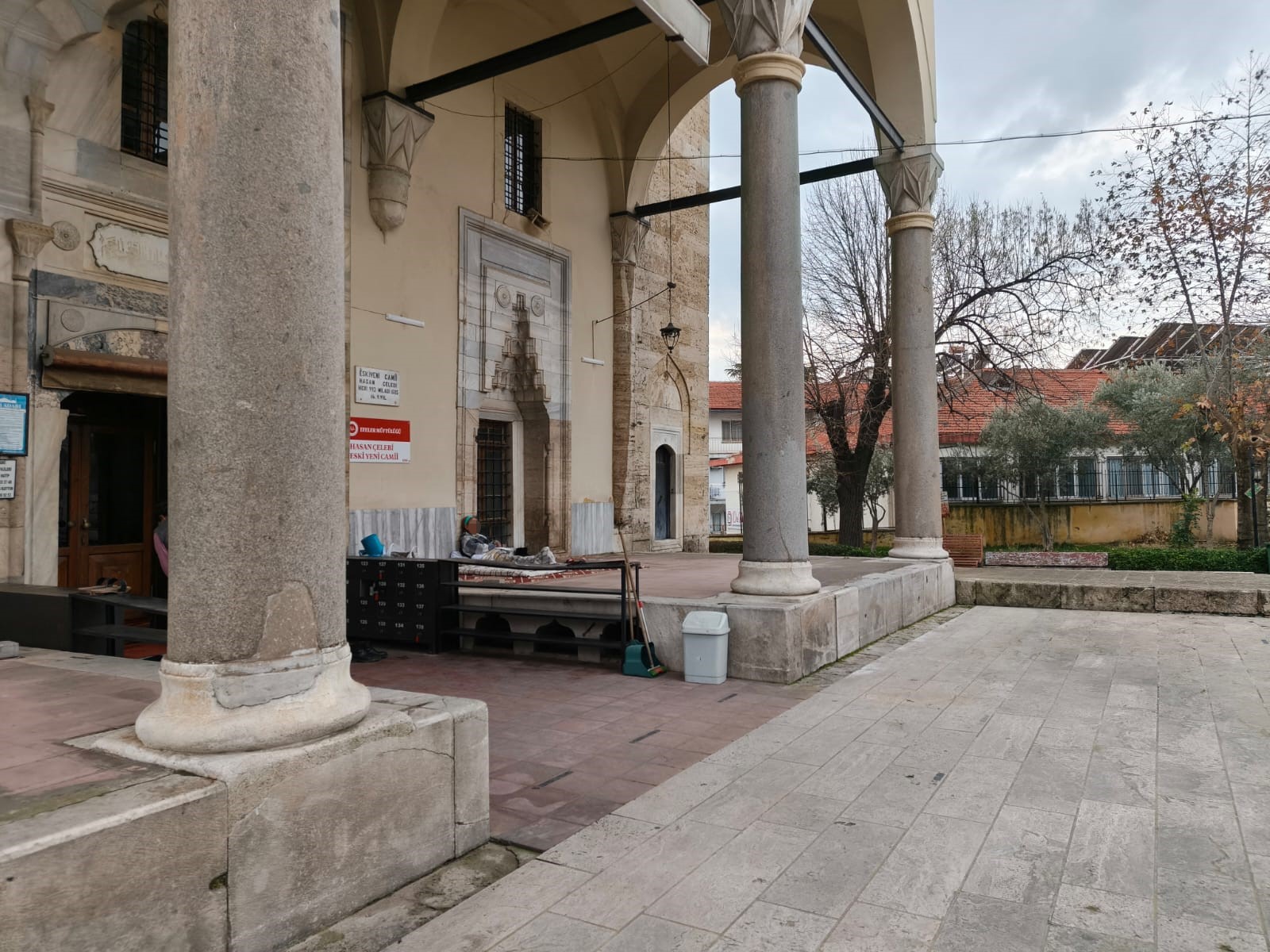 Aydın’da Bir Kadın Camide Yaşamaya Başladı (3)