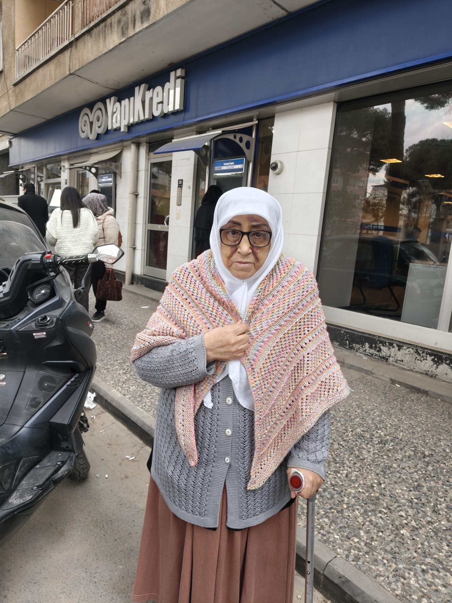 Aydın’da Bu Da Oldu.. Yaşlı Kadına Bankadan Şok Sözler (2)