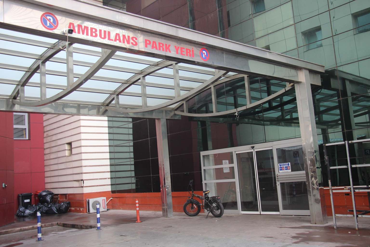 Aydın’da Hastaneye Gelenler Kapıda Kaldı (5)