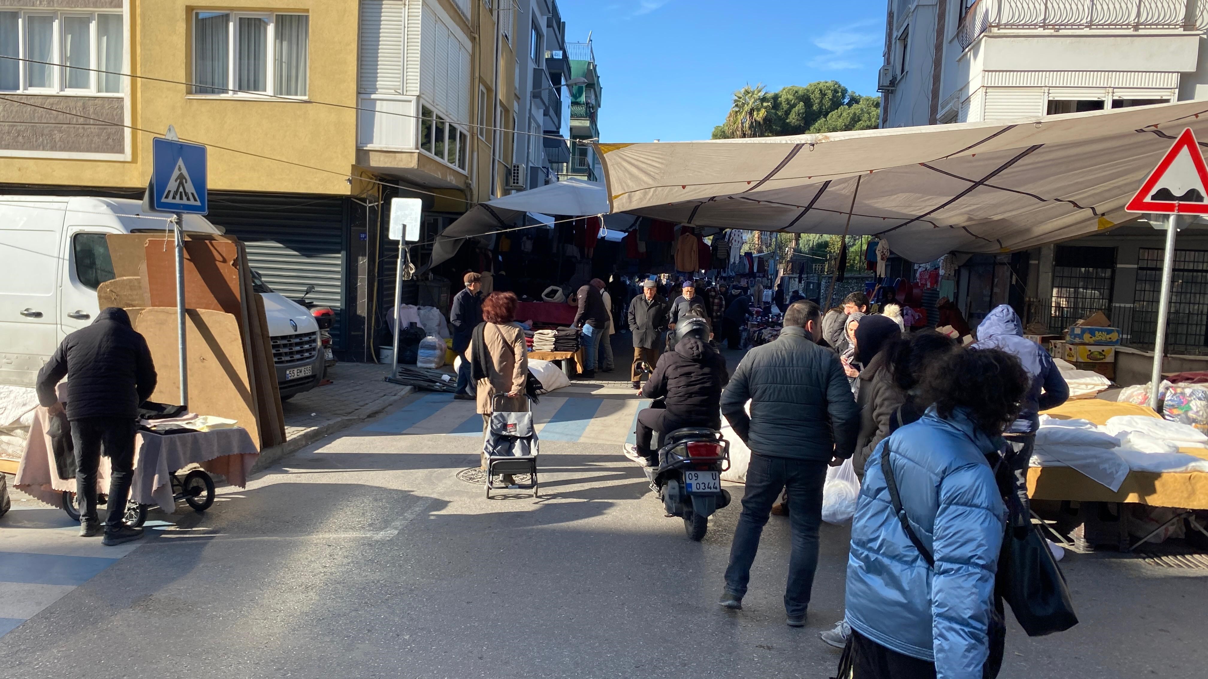 Aydın’da Salı Pazarı Karıştı, Yaralılar Var (2)