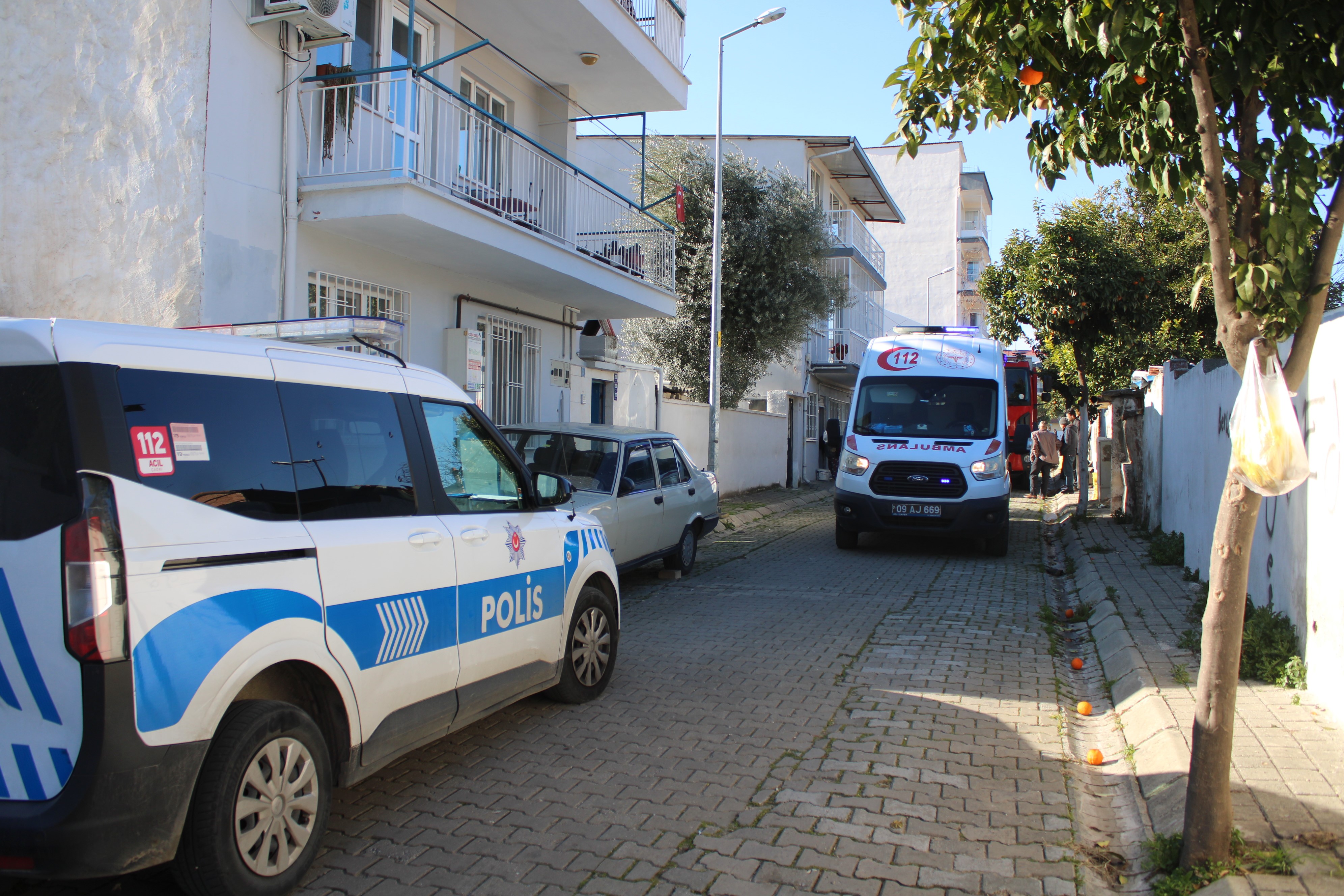 Aydın’da Yaşandı.. Kulağına Pamuk Tıkayınca Ekipler Harekete Geçti (2)