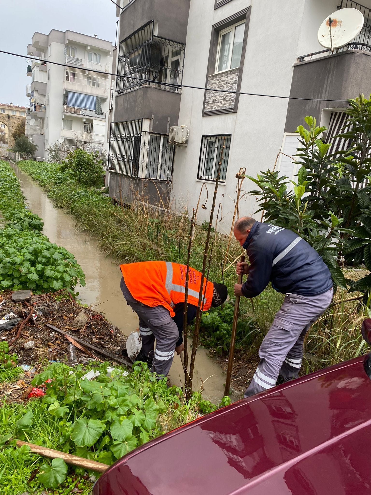 Başkan Ömer Günel Sahaya İndi̇ (8)