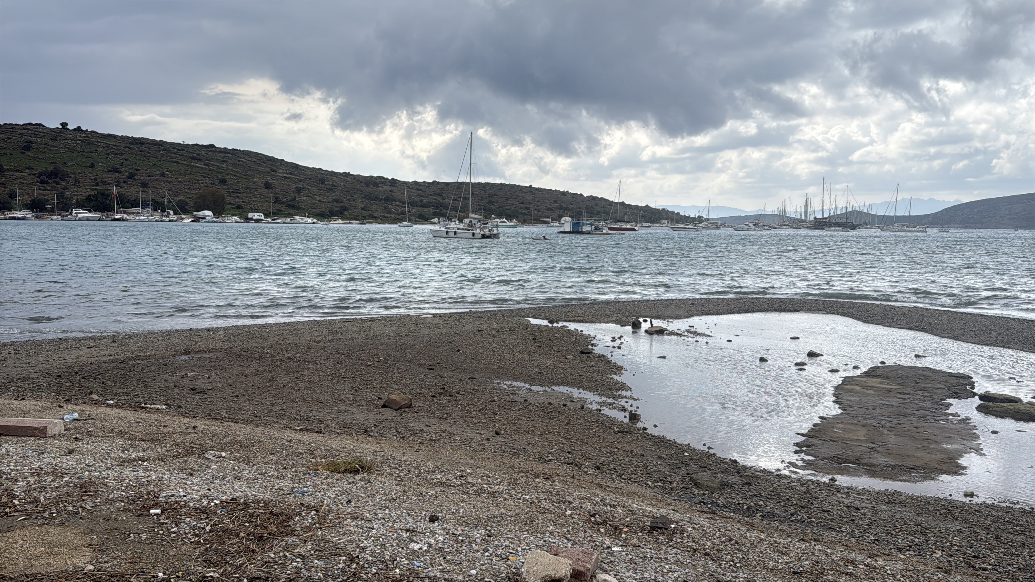 Deniz Çekildi, Sebebi Merak Uyandırdı (3)