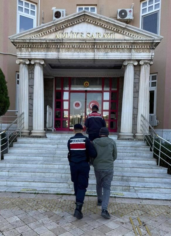 Dolandırıcılıktan Aranıyordu, Aydın’da Yakalandı (1)