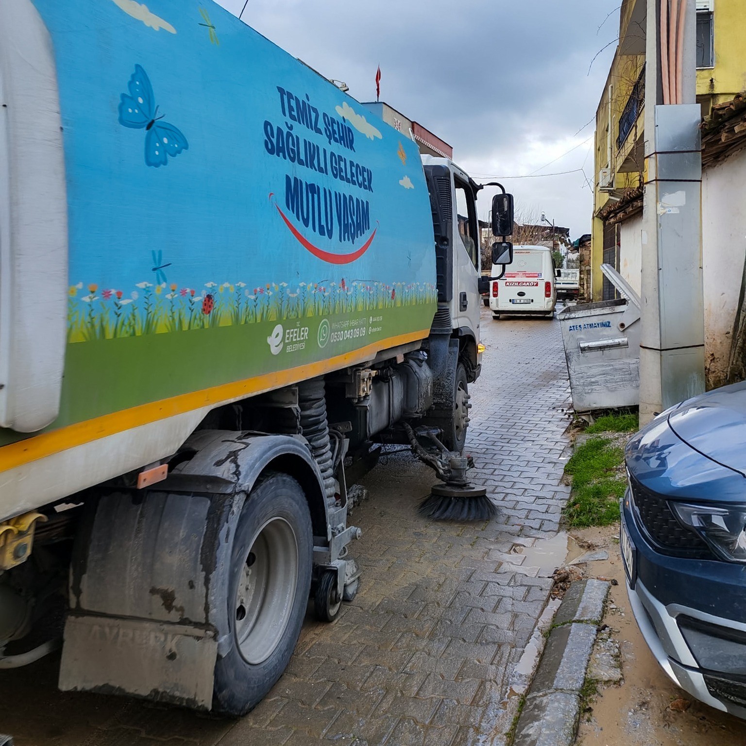 Efeler’de Yoğun Yağış Sonrası Efeler Belediyesi Sahaya Indi (3)