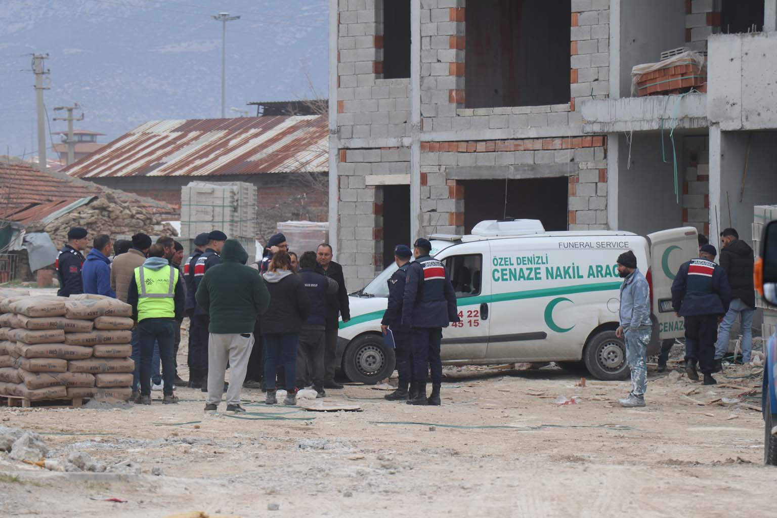 Ekmek Parası Için Inşaata Gitti, Hayatını Kaybetti (6)