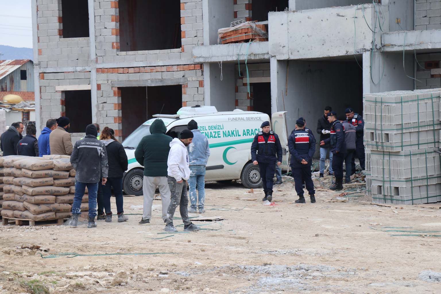 Ekmek Parası Için Inşaata Gitti, Hayatını Kaybetti (9)