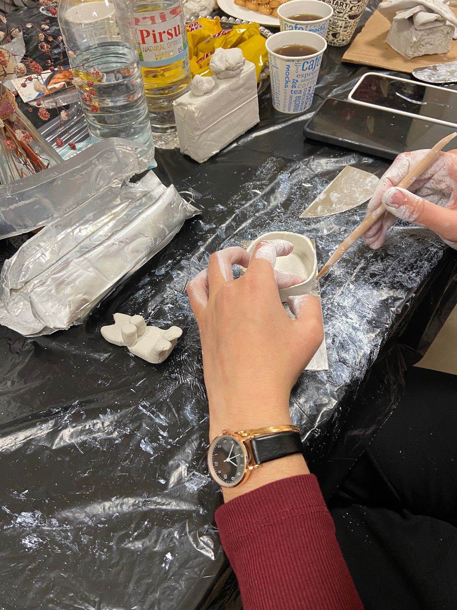 Hem Konaklıyorlar Hem Açılan Kurslarla Kendilerini Geliştiriyorlar (1)