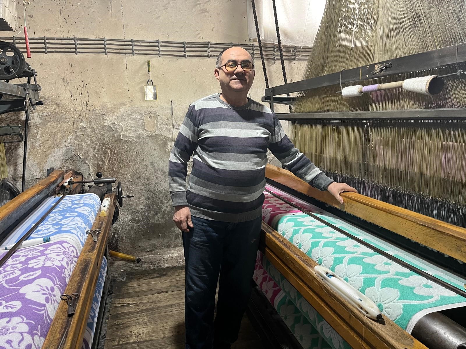 Kara Tezgâhlar Zamana Meydan Okuyor (2)