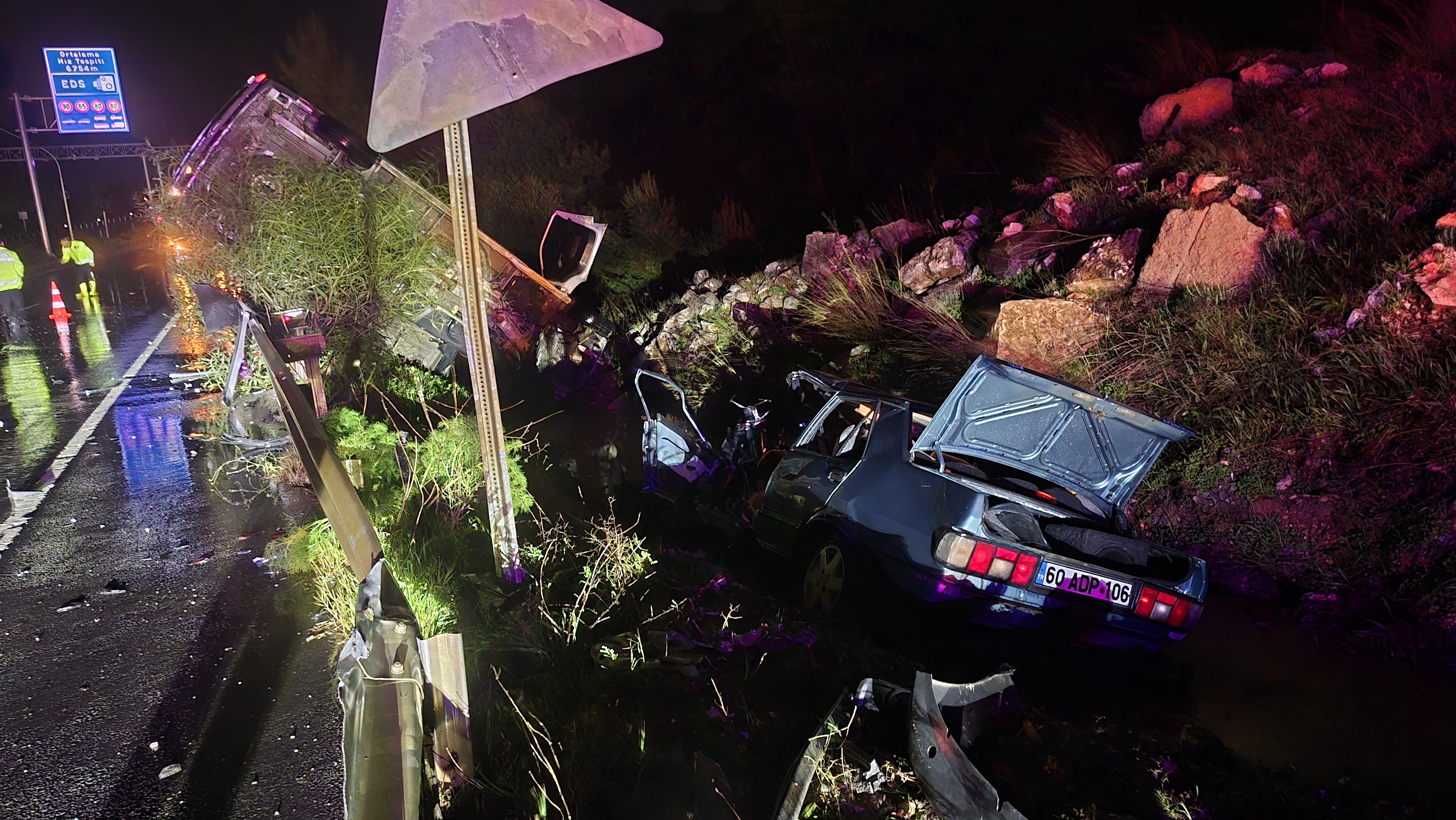 Karayolu Savaş Alanına Döndü (2)