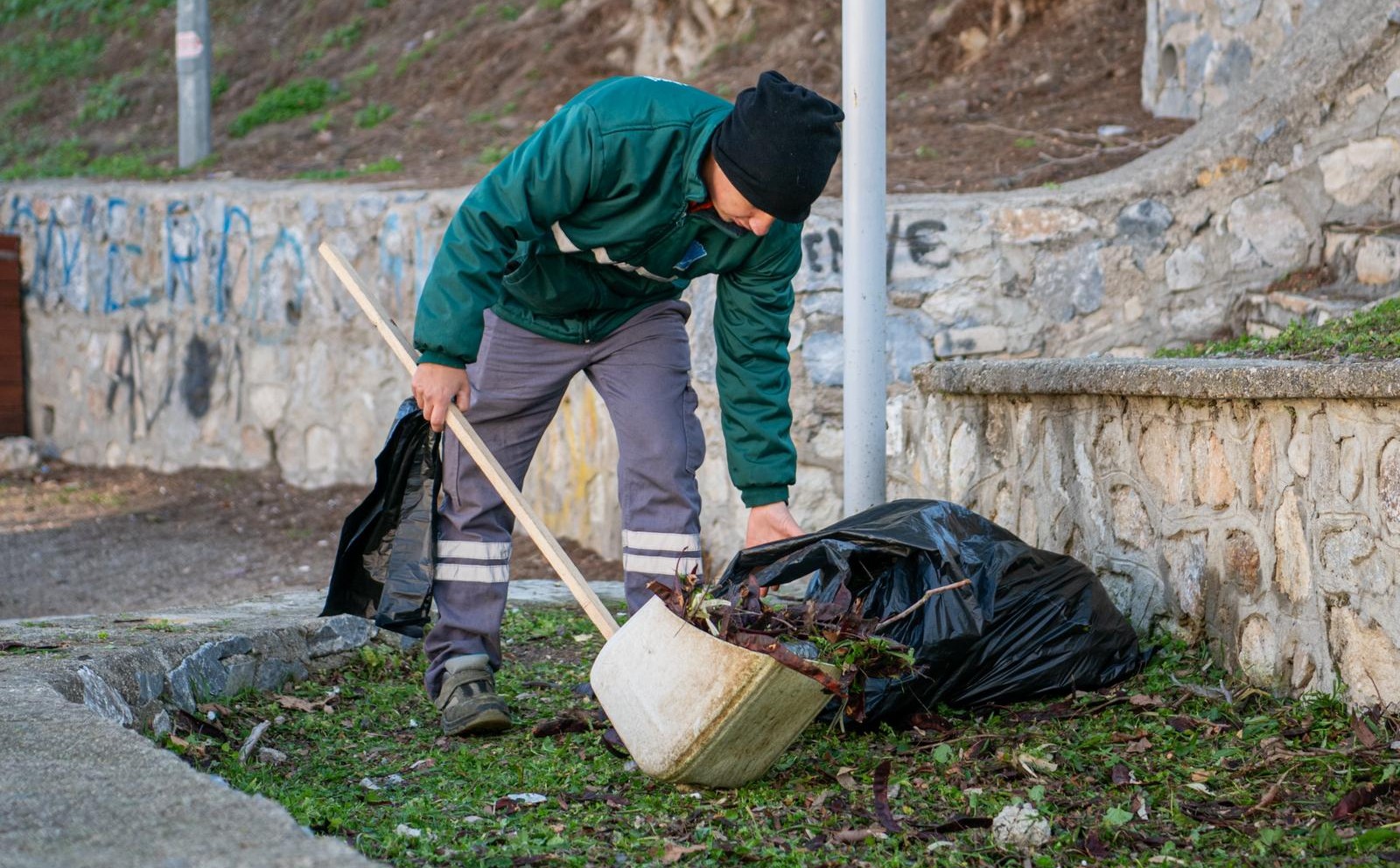 Kuşadası Belediyesi Park Ve Bahçeler Yenileme (3)