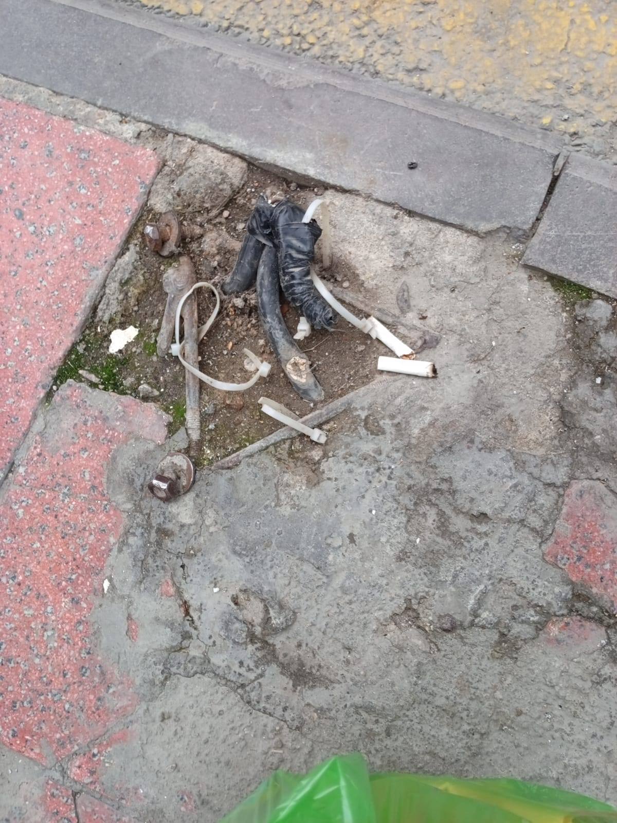 Kuşadası’nda Büyükşehir Belediyesi Sorumluluğundaki Alanlar Harabeye Döndü (10)