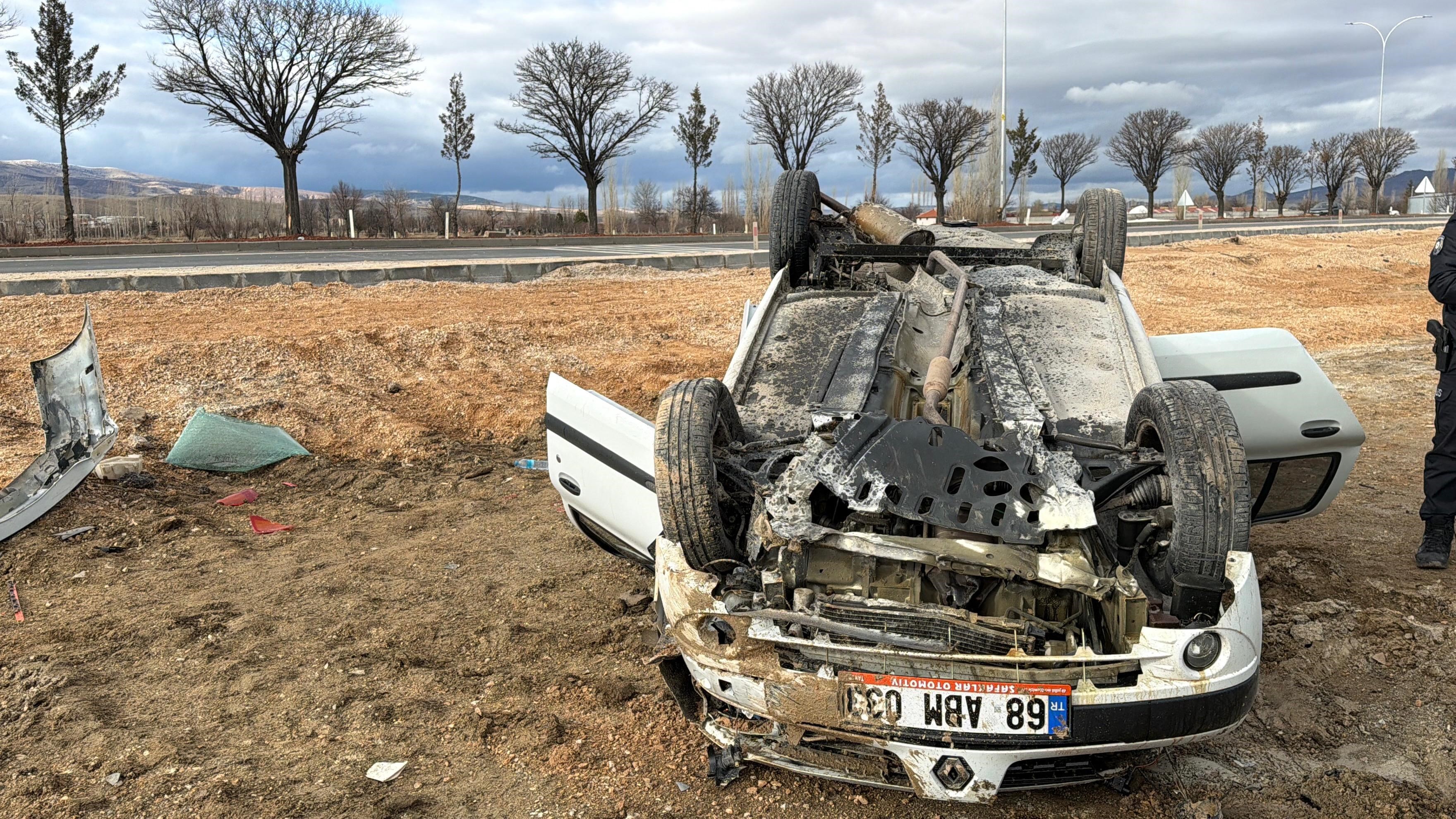 Takla Atan Otomobil Hurdaya Döndü (4)