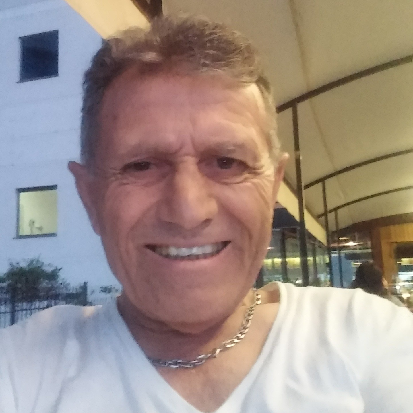 Tarlada Hayatını Kaybetti (2)