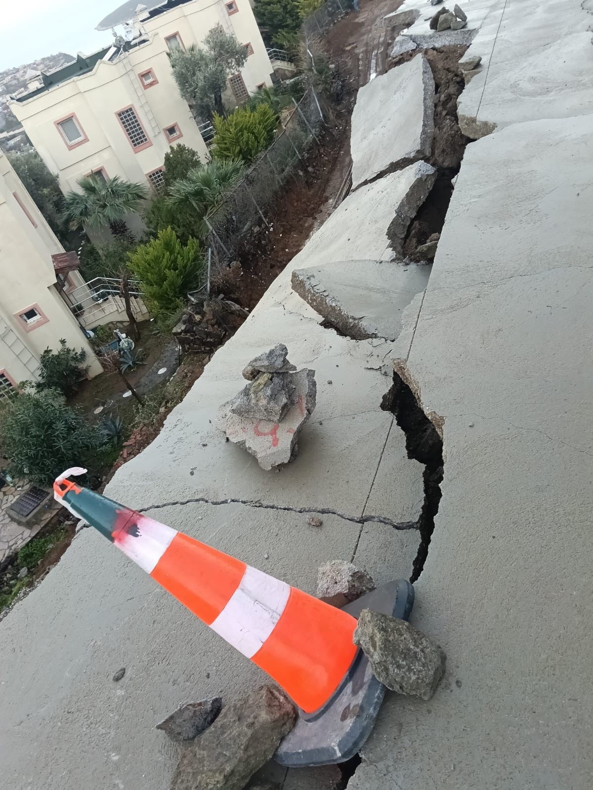 101 Ev, 8 Iş Yerini Su Bastı (4)