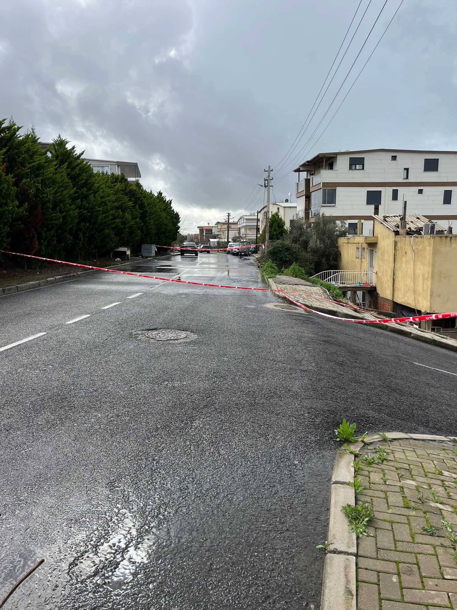 3 Kişi Kurtarıldı (2)