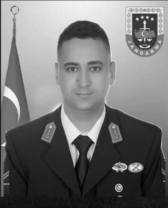 30 Yaşındaki Uzman Çavuş Kalbine Yenildi (7)