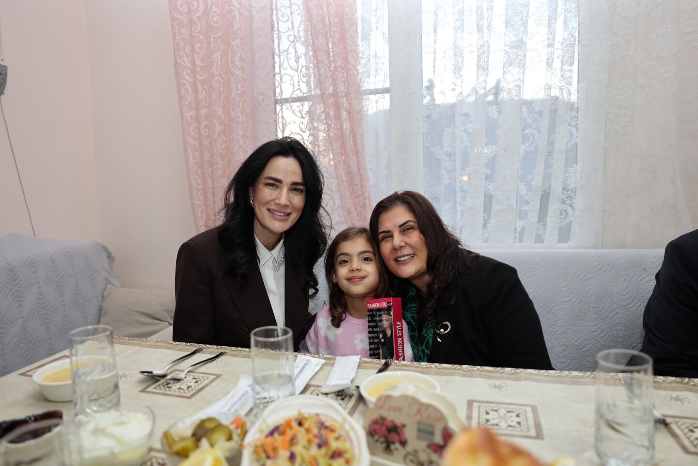 641569120 18564343093053189 7723501019534601708 N