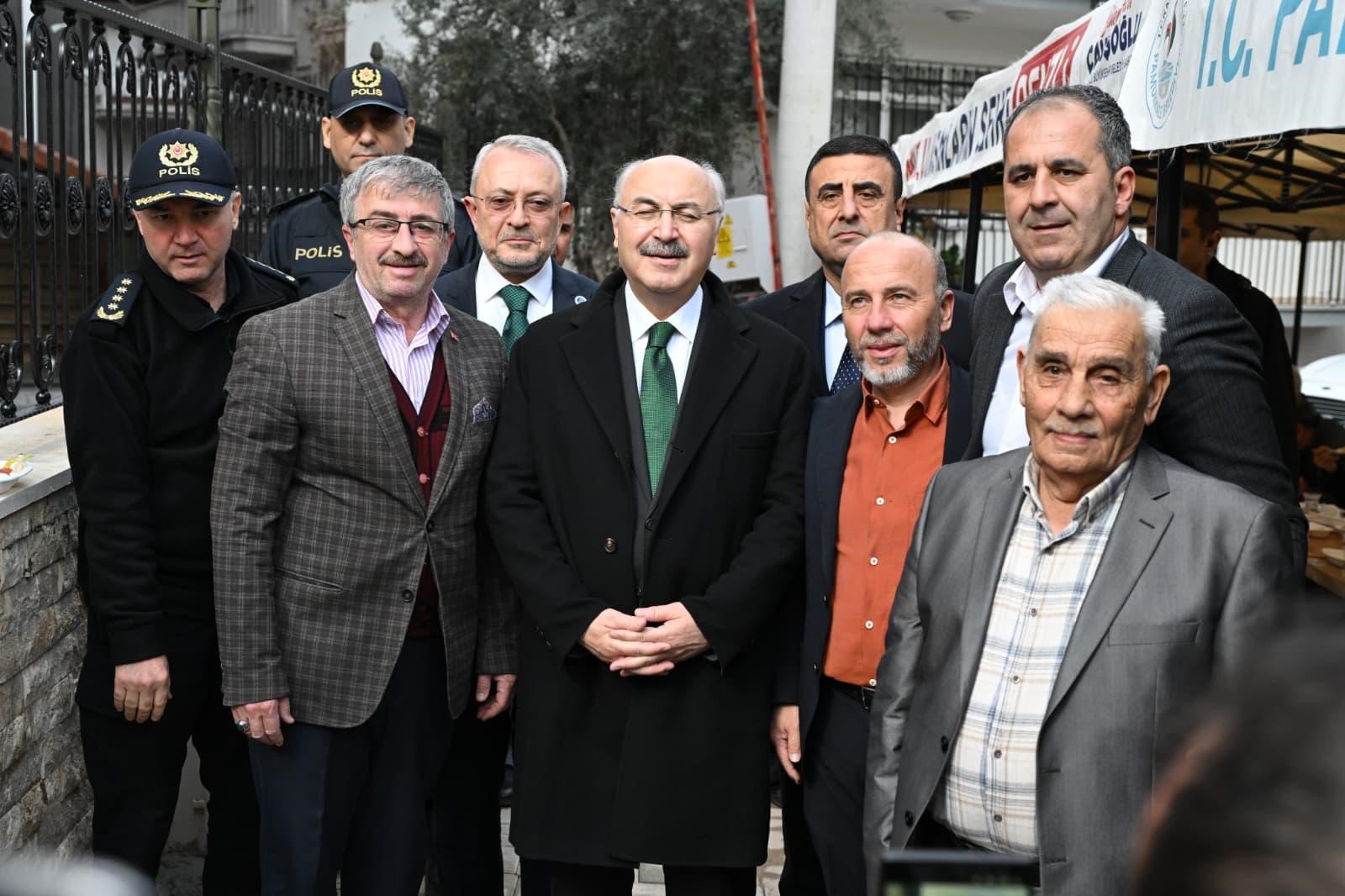 Abdülkadir Geylani Camisi Ibadete Açıldı (4)