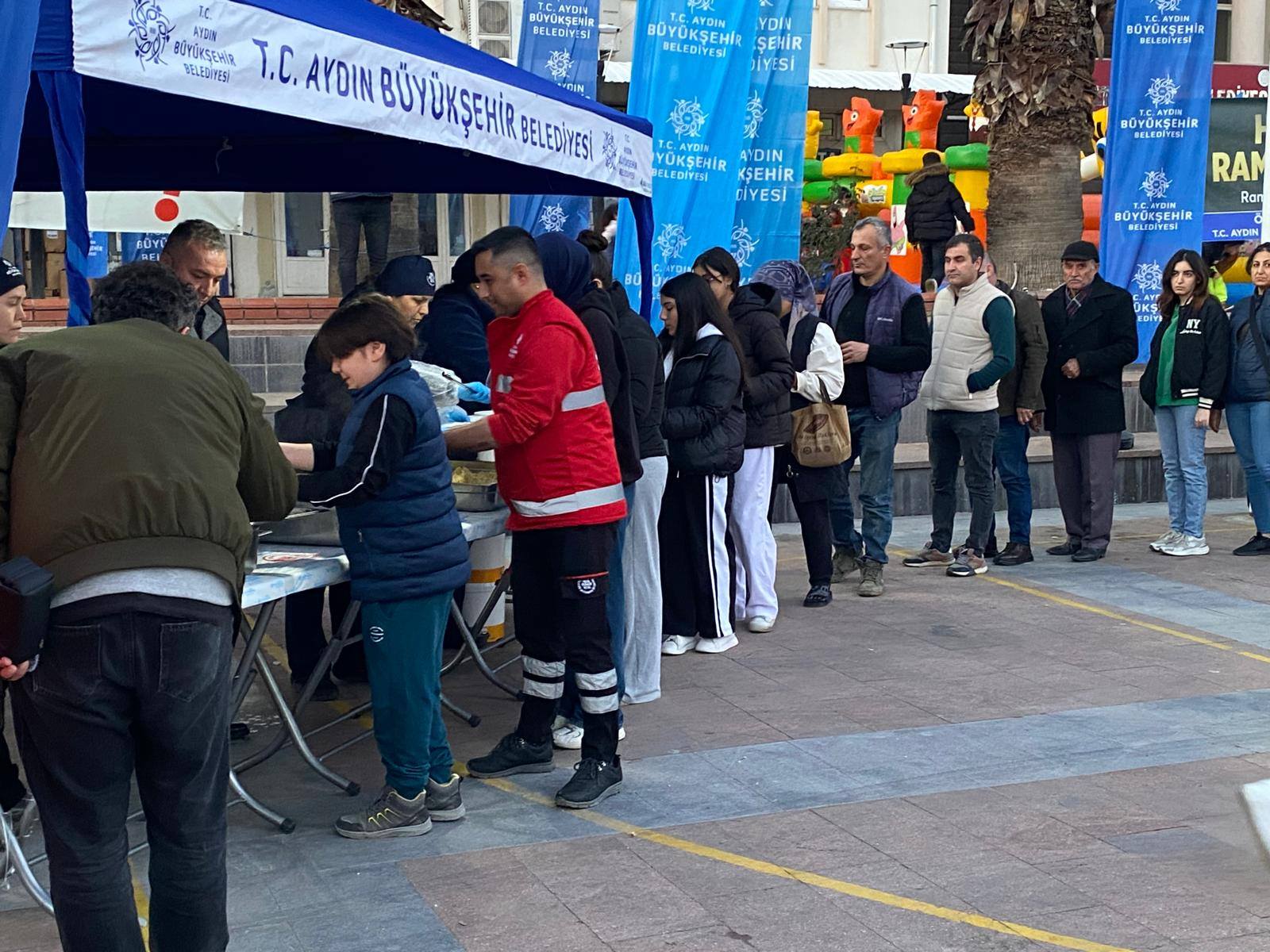 Ak Parti Aydın İl Başkanı Mehmet Erdem Orucunu Sultanhisarlılarla Açtı (9)