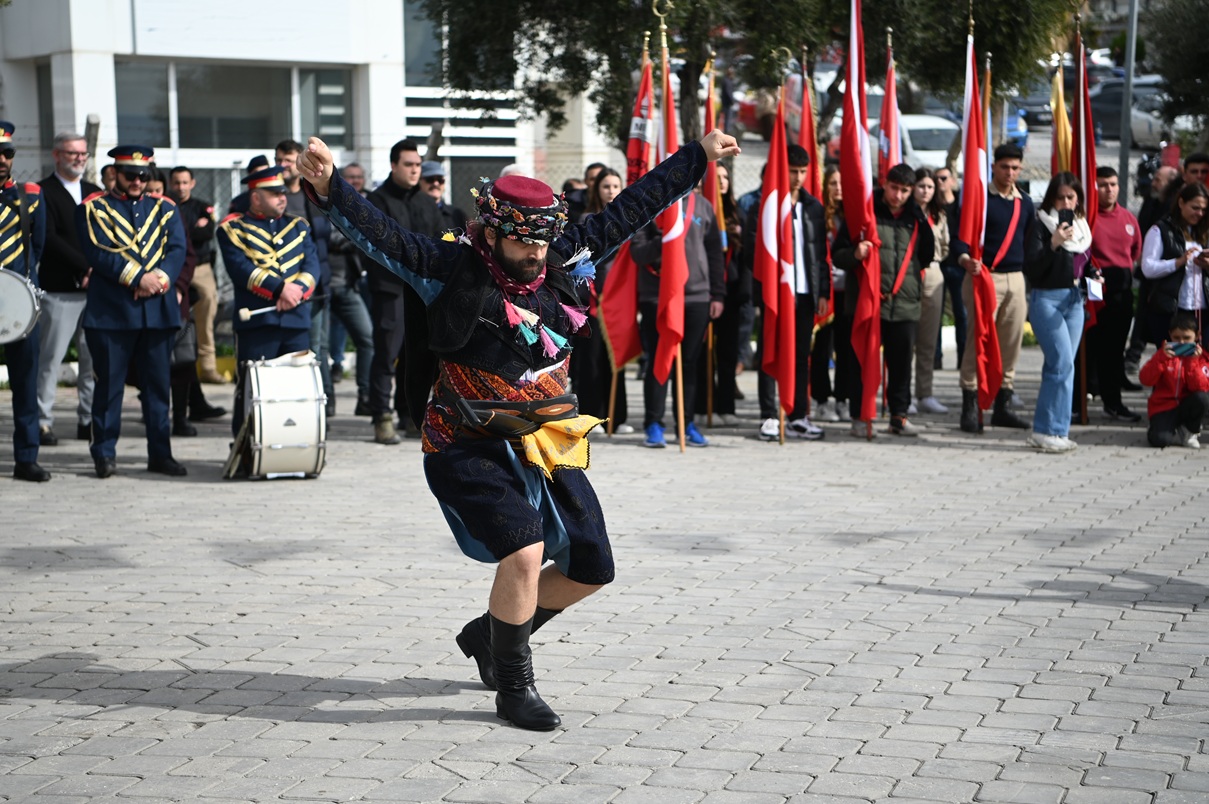 Atatürk'ün Kuşadası'na Gelişinin 102'Inci Yılı Coşkuyla Kutlandı (5)