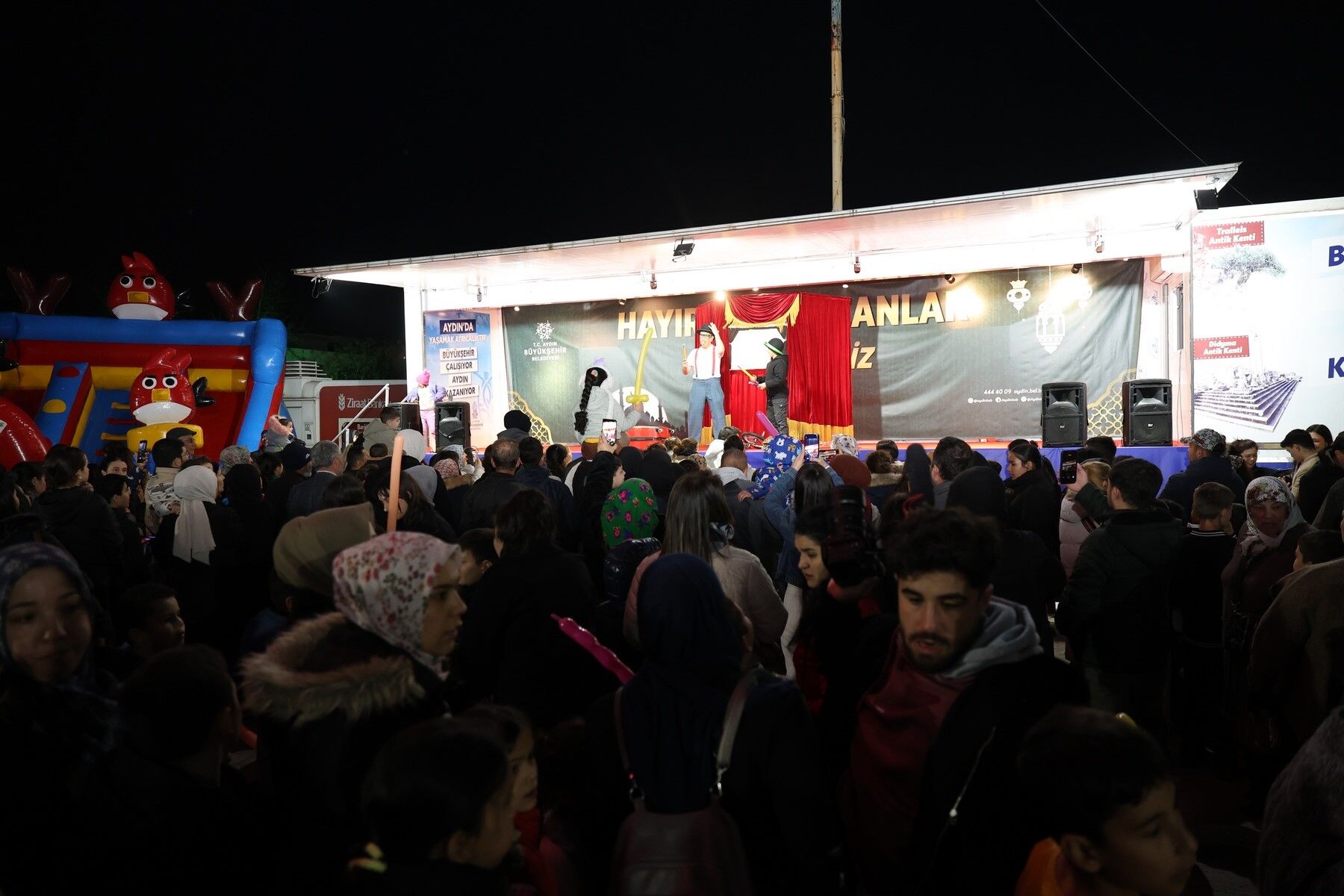 Aydın Büyükşehir Belediyesi, İncirliova'da Vatandaşları Ramazan Etkinlikleri Ile Buluşturdu (6)