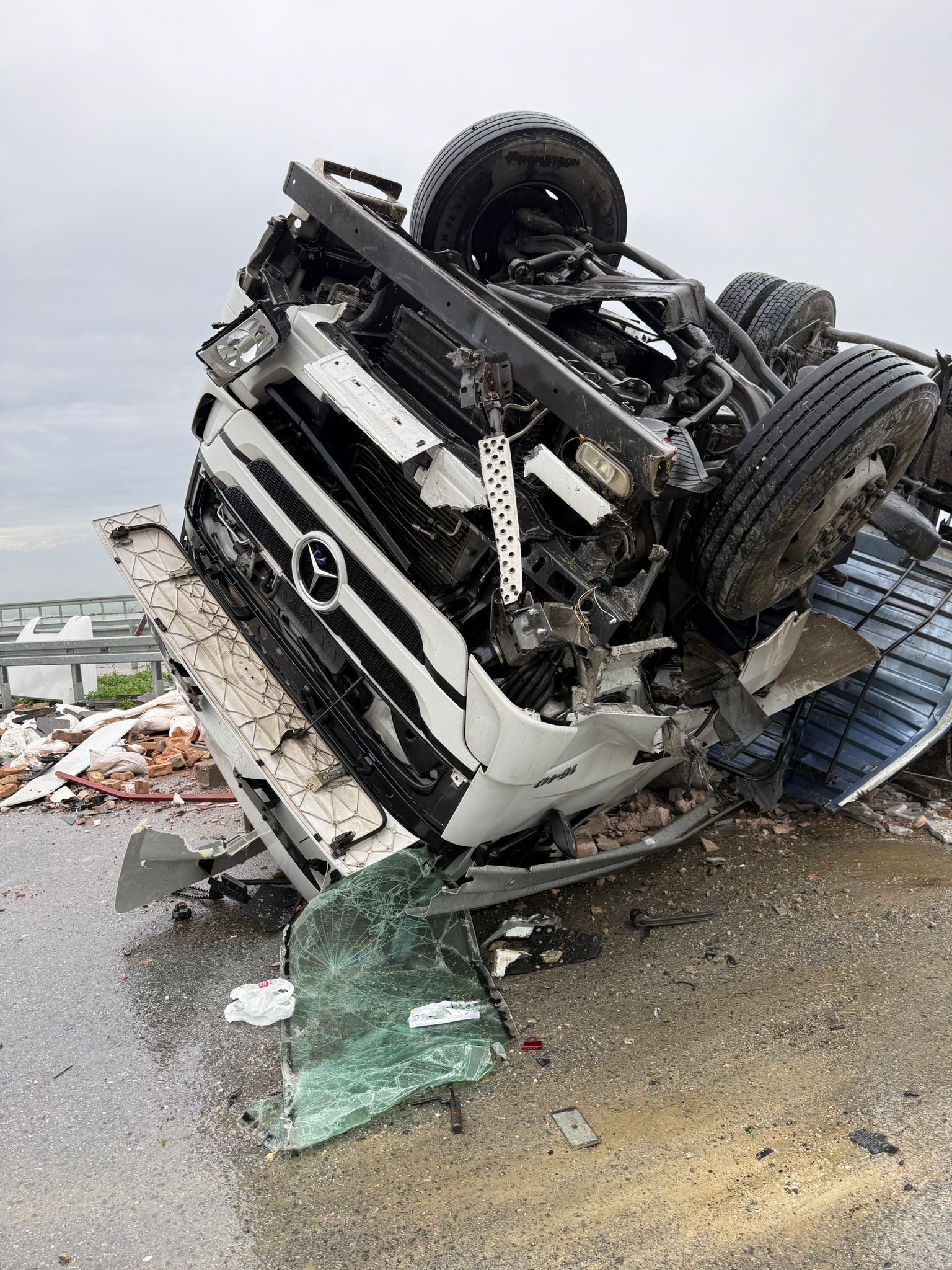 Aydın Denizli Otoyolu’nda Feci Kaza (4)