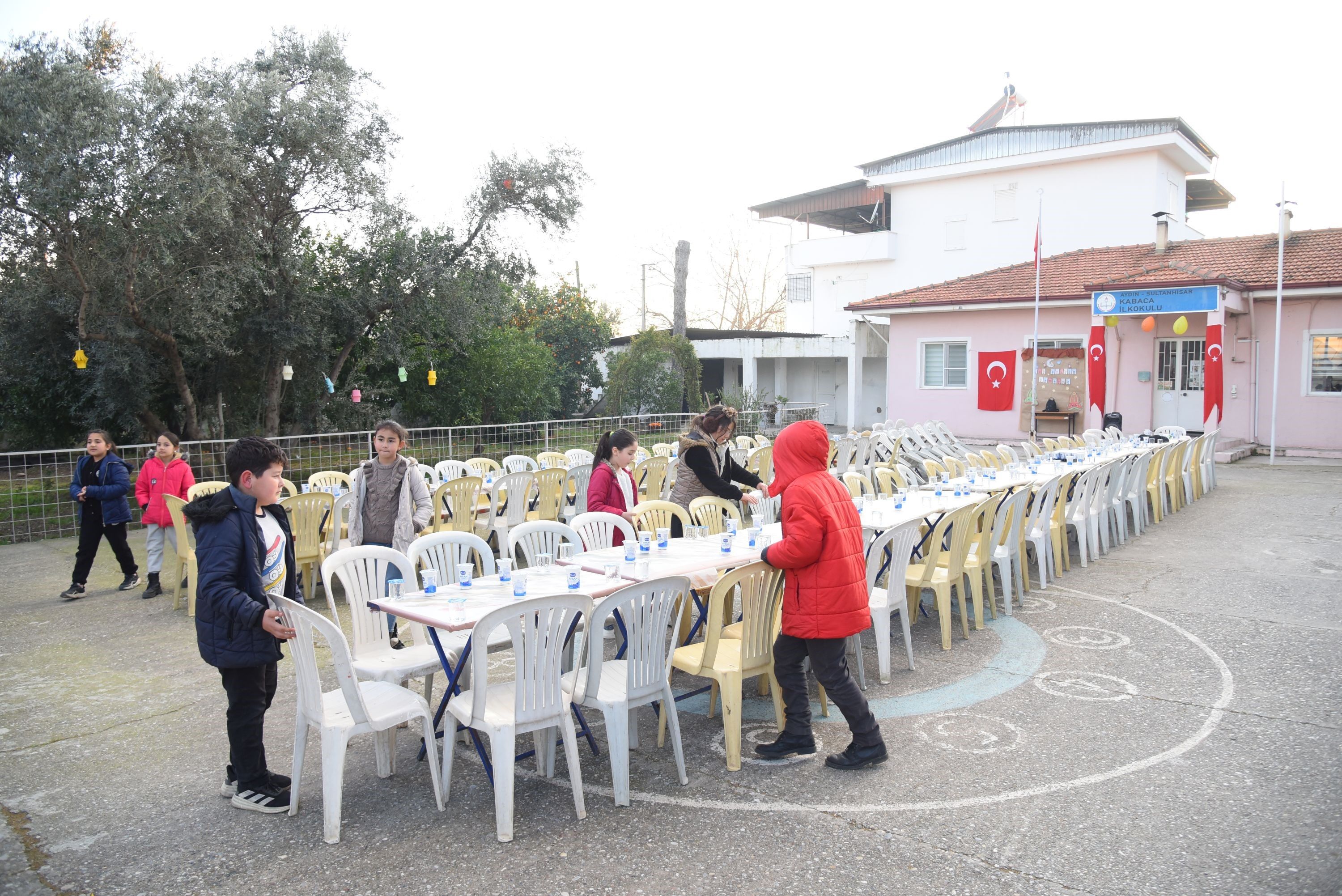 Aydın’da Aileleri Bir Araya Getiren Iftar (4)