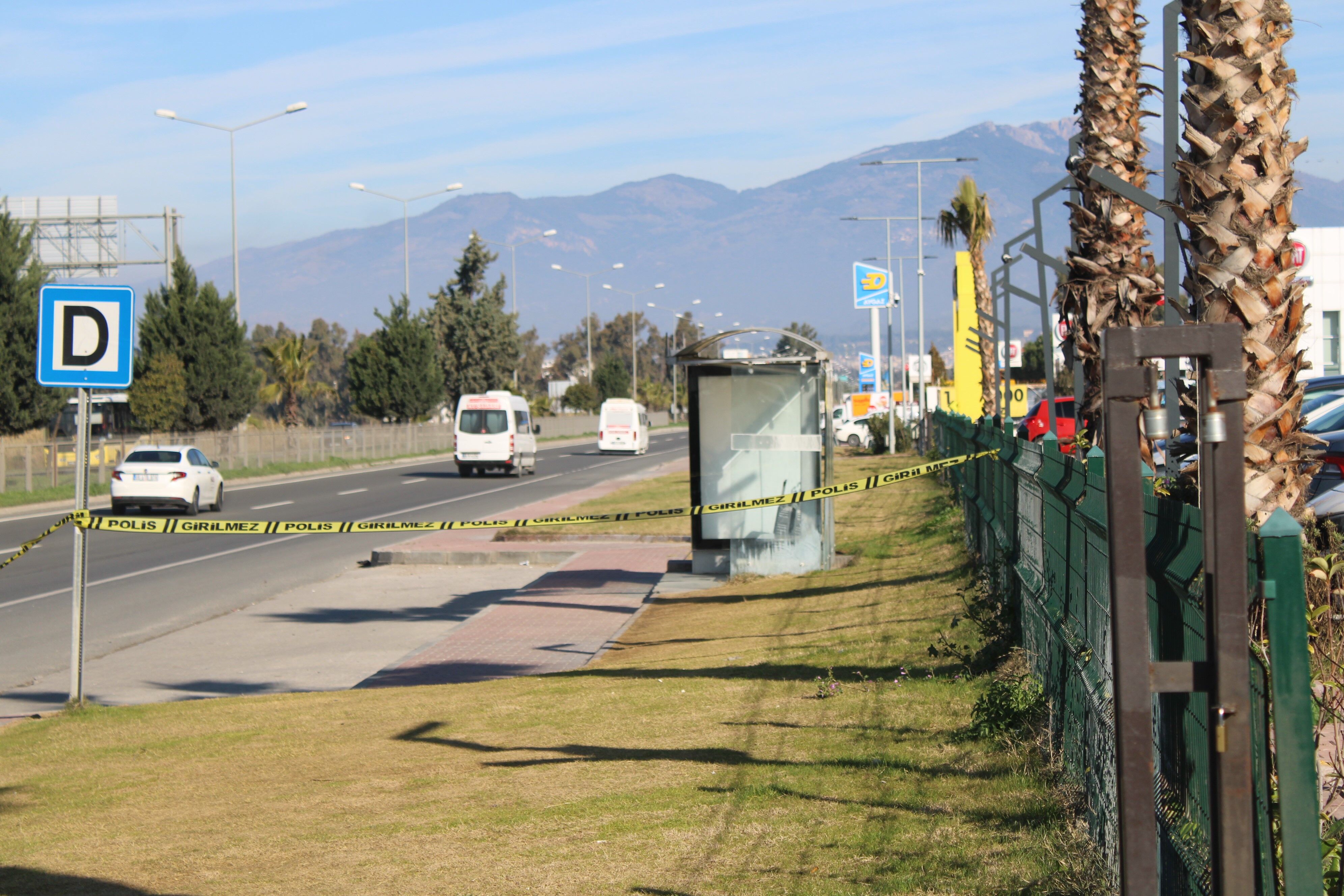 Aydın’da Avm Önünde Bomba Paniği (4)