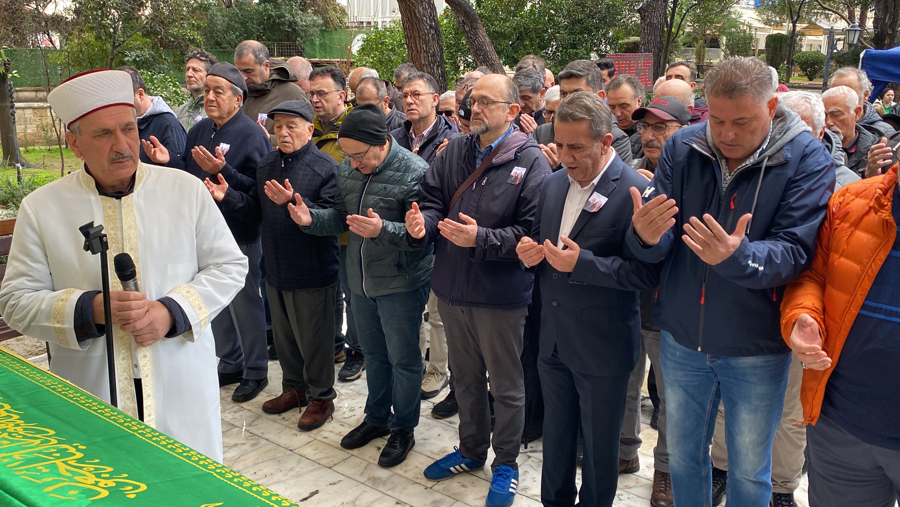 Aydın’da Bıçaklanarak Öldürülen Karı Kocaya Gözyaşlarıyla Veda (9)