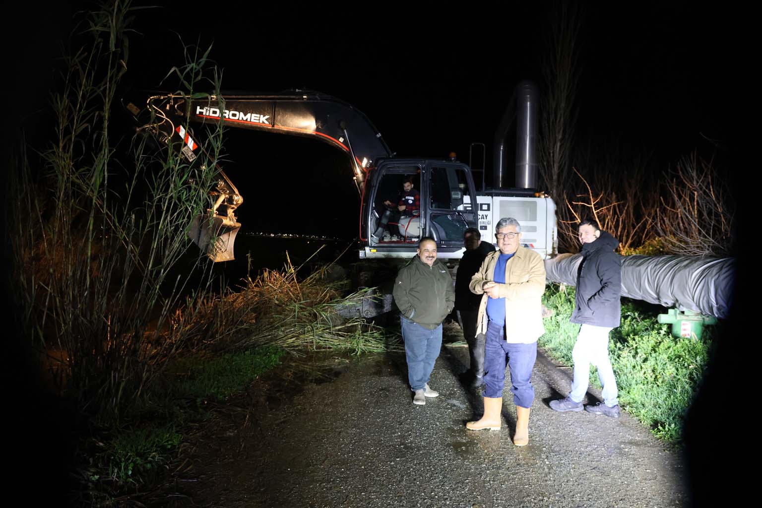 Aydın’da Emirdoğan Çayı Taştı (2)
