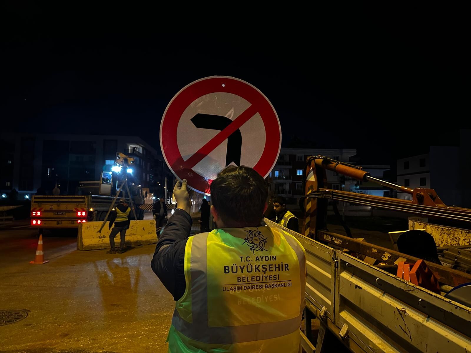 Aydın’da Heyecan Dorukta, Dev Proje Nedeniyle Ana Yollarda Kapatma Başladı (3)