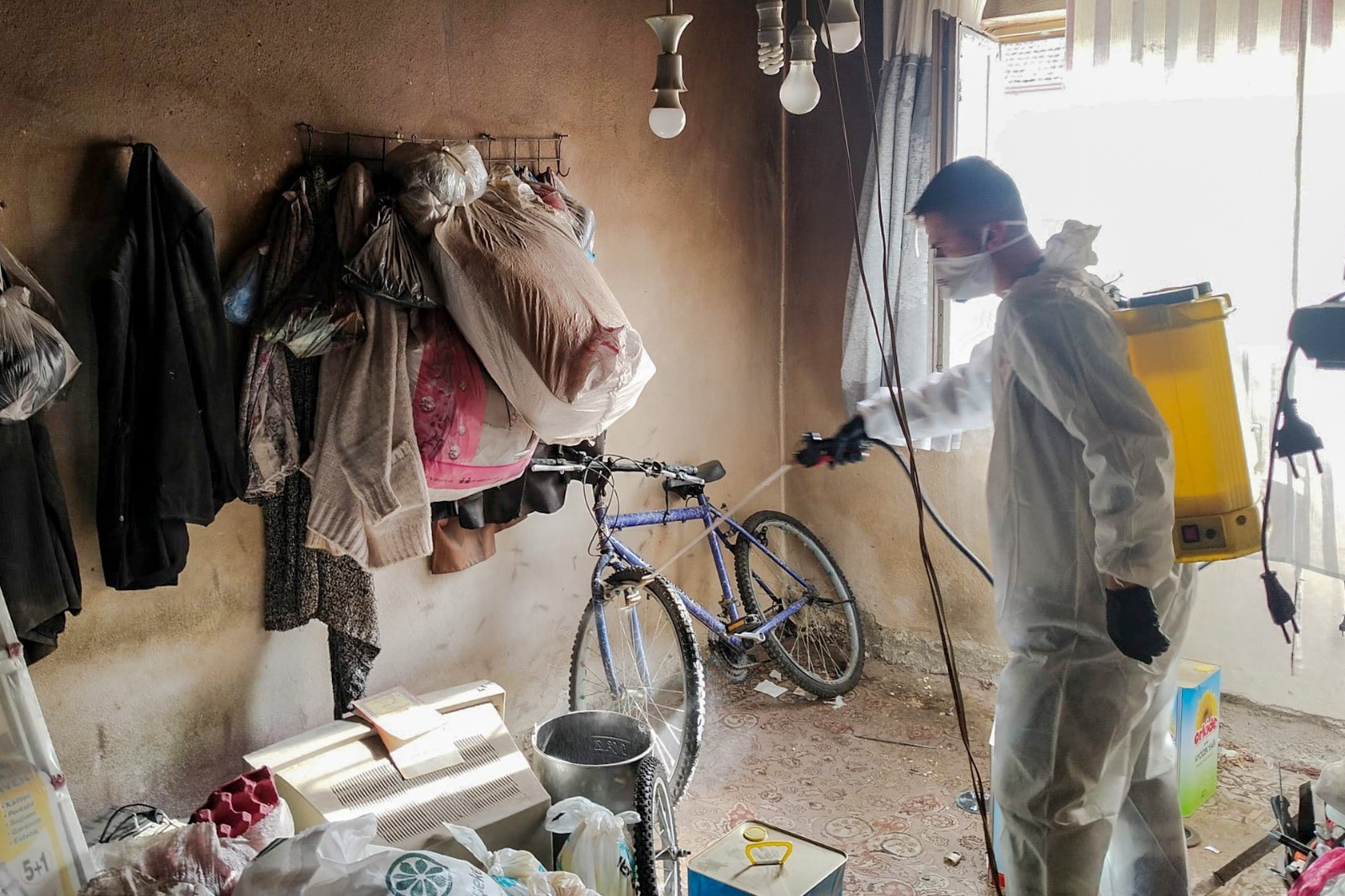 Aydın’da Mide Bulandıran Görüntüler.. Kamyon Kamyon Çöp Çıktı (5)