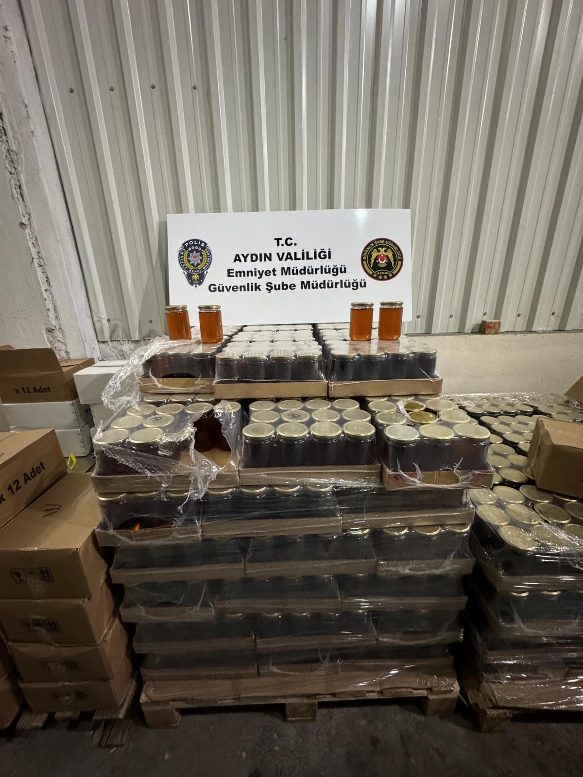 Aydın'da Sahte Gıda Operasyonu.. Bal, Nar Ekşisi, Pekmez, Zeytinyağı! (4)