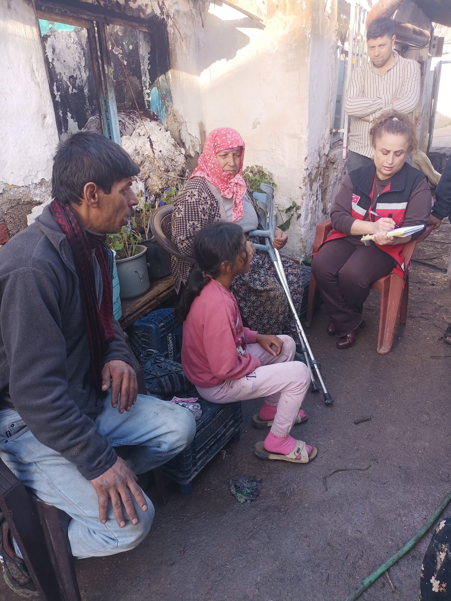 Aydın’da Yangın Mağduru Aileye Yardım Eli (4)