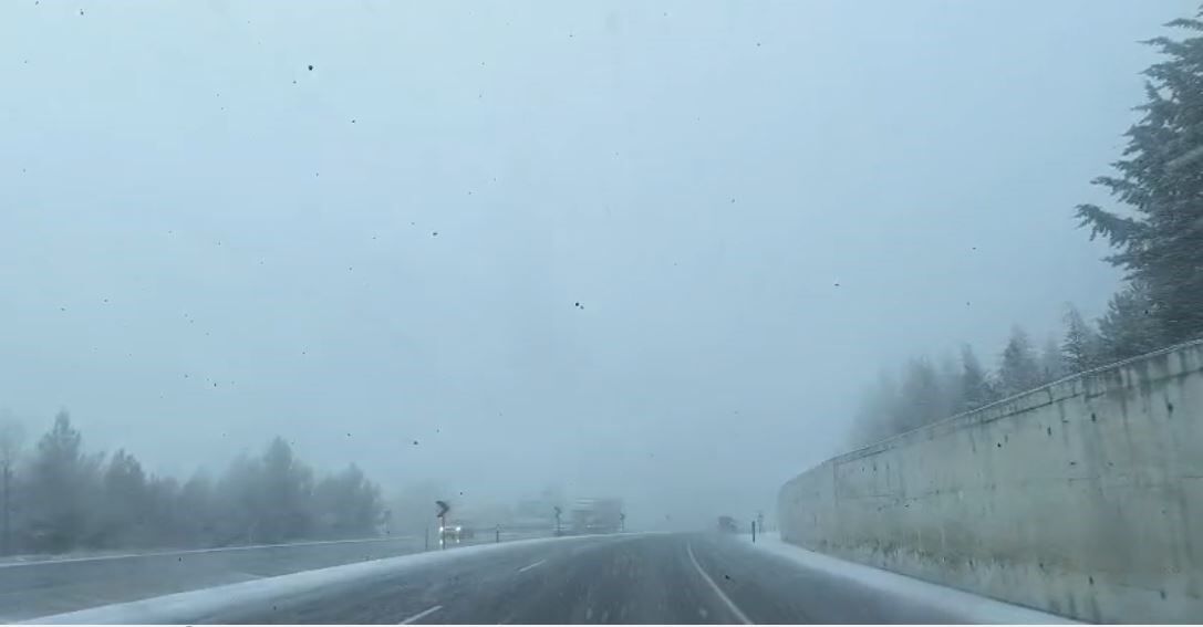 Aydın’ın Yanıbaşına Kar Yağıyor (3)