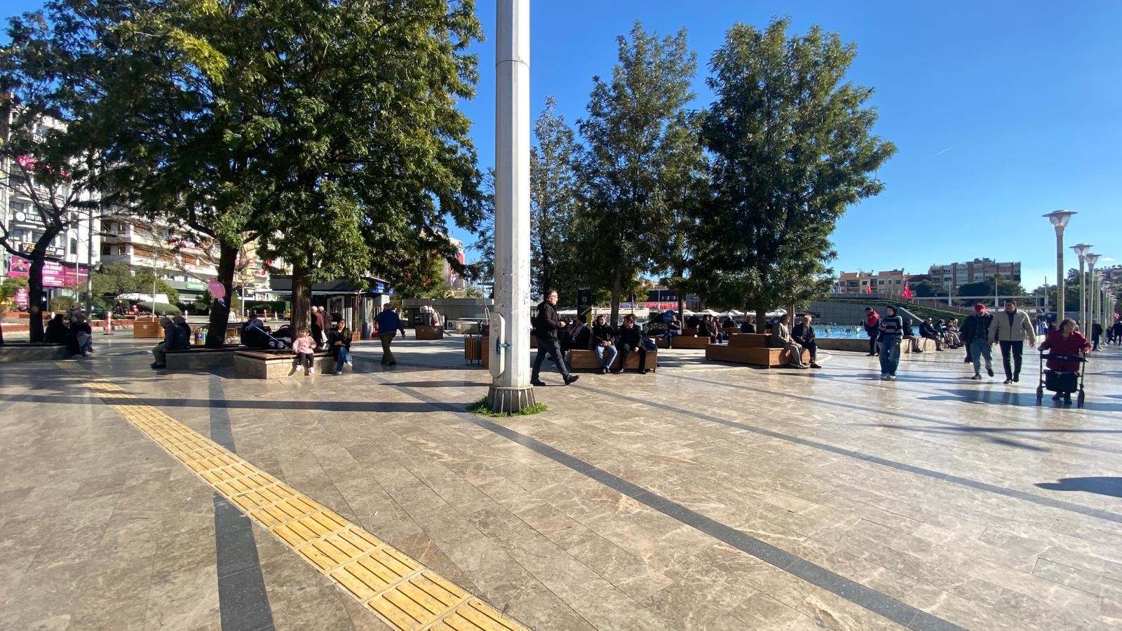 Aydınlılar Güneşi Gördü (1)