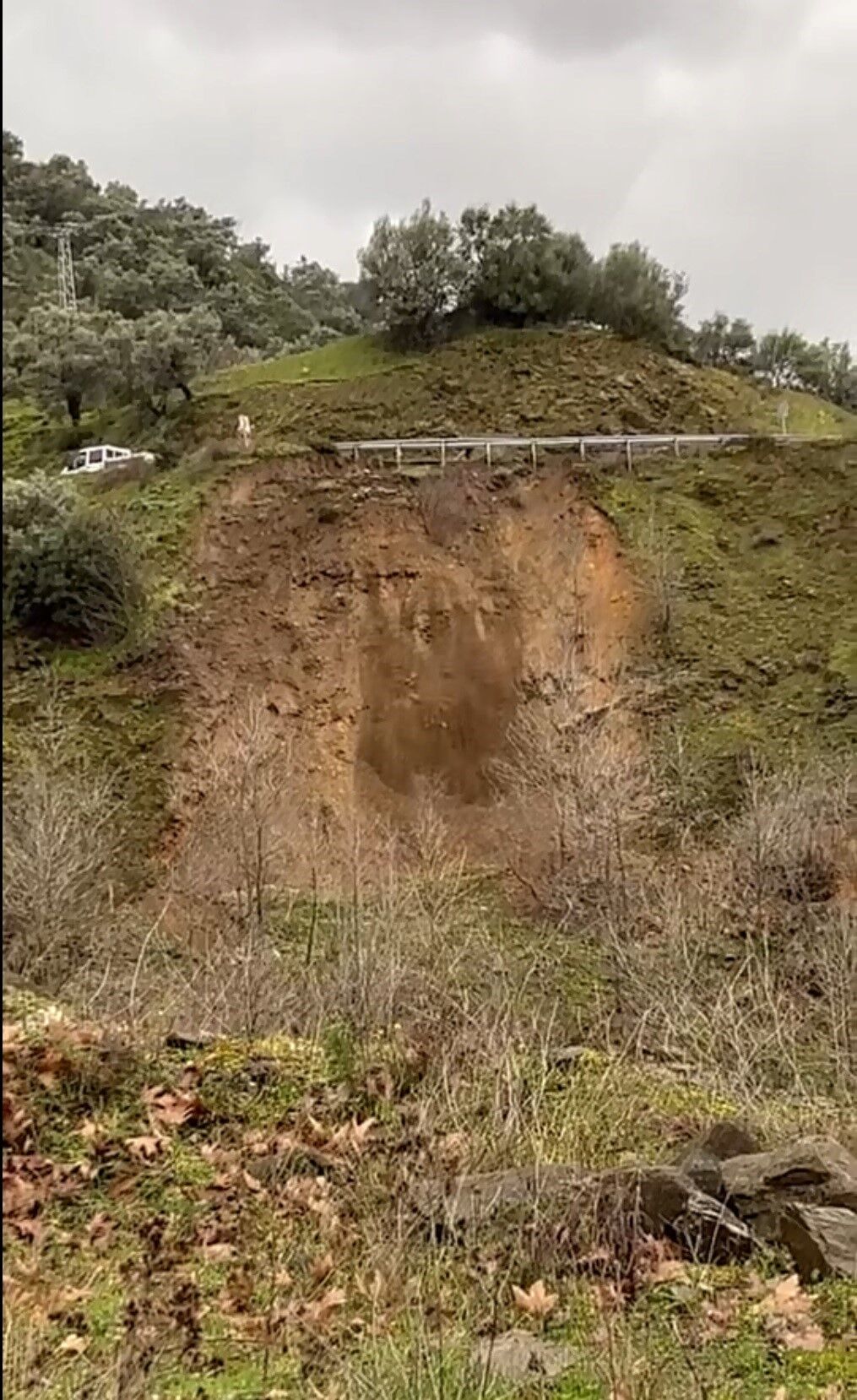 Baraj Yolunda Heyelan (2)